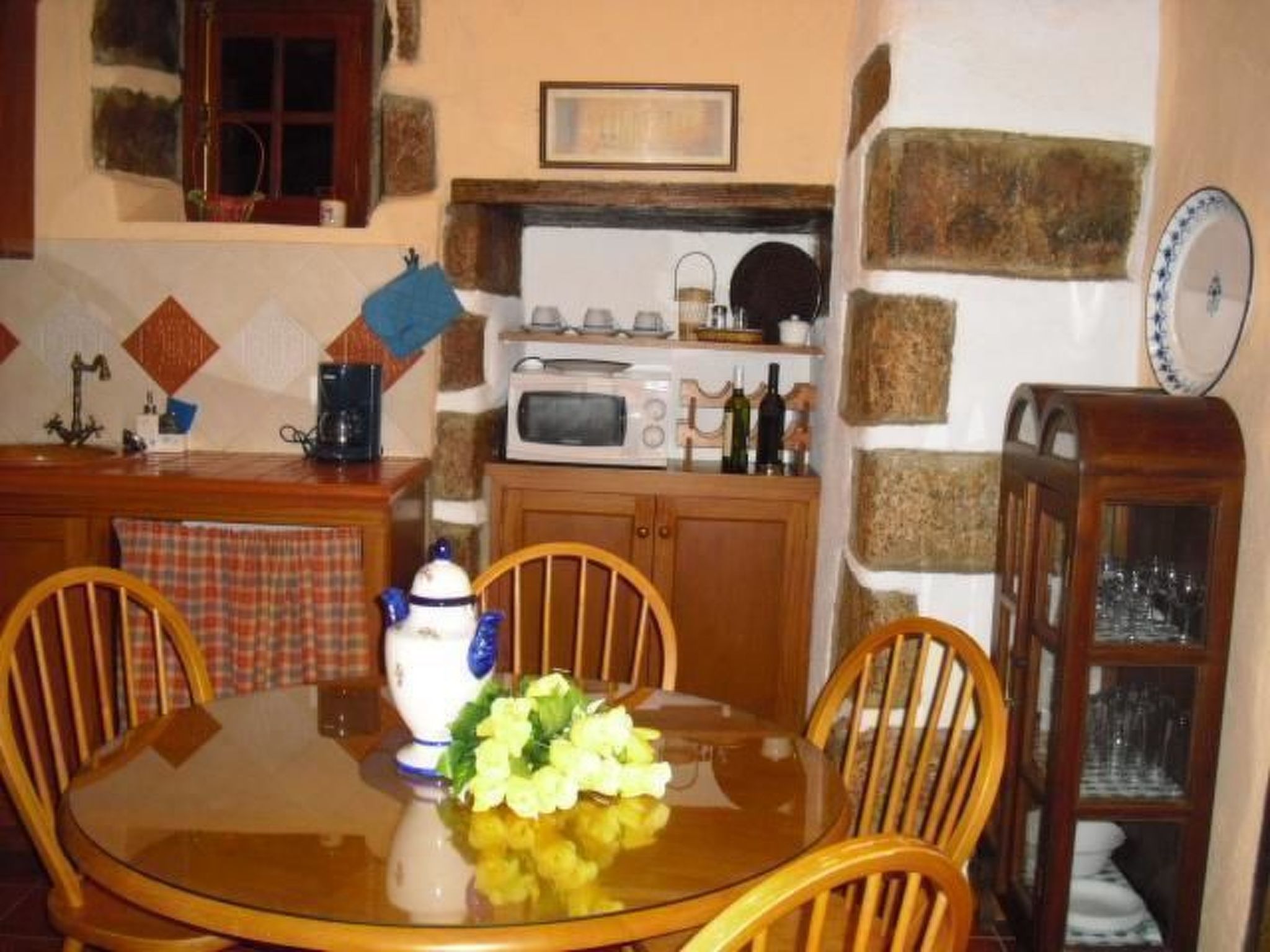 Familienanwesen von 60.000 m2 mit Schwimmbad-Image-tags.info