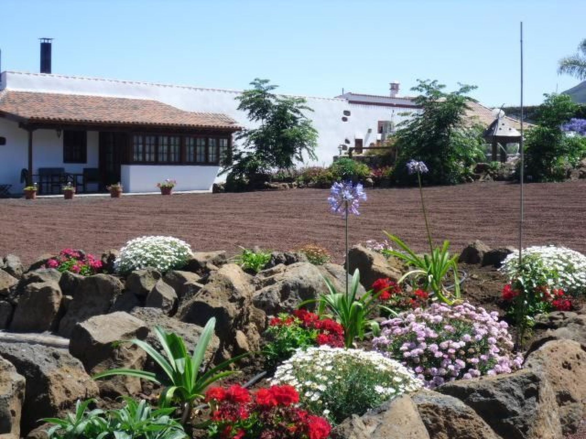 Romantisches Landhaus mit Pool-Outside