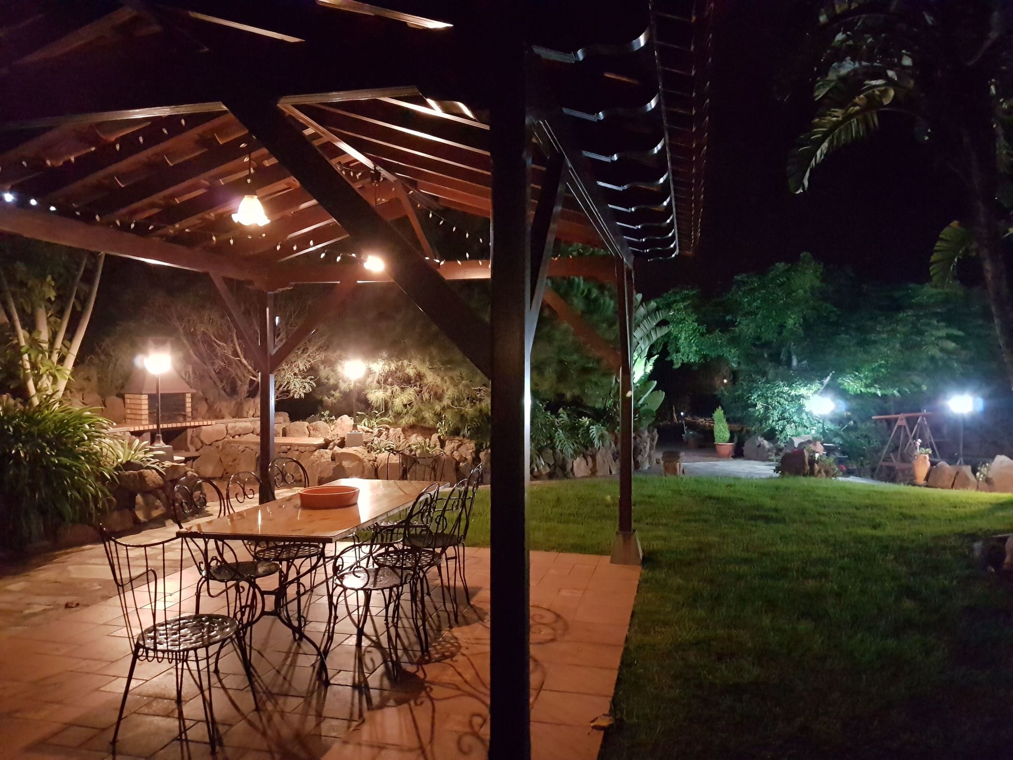 Romantisches Landhaus mit Pool-Outside