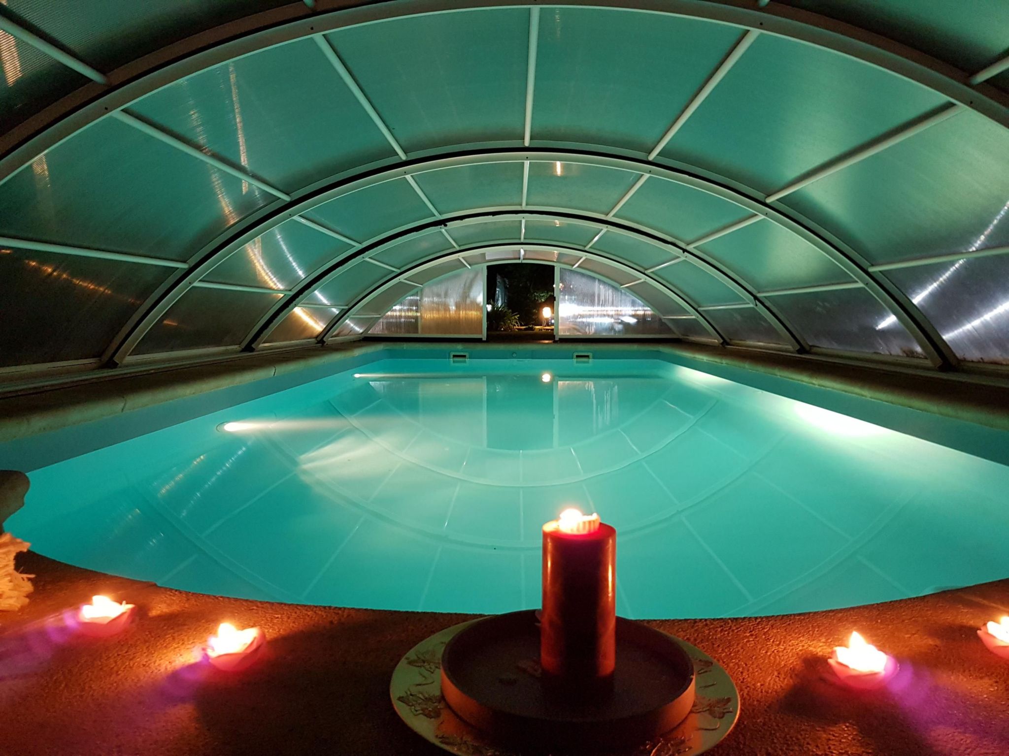 Romantisches Landhaus mit Pool-Inside