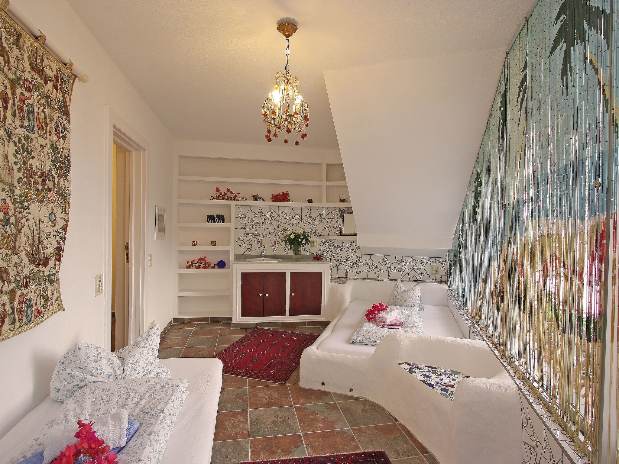 Villa Castillo Moro-Image-tags.info