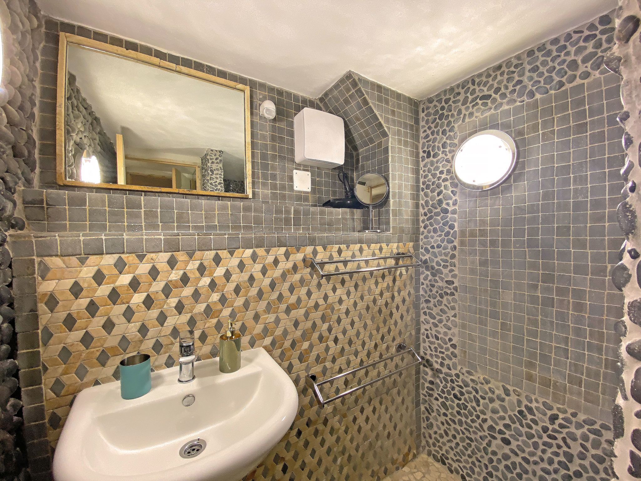 Villa Castillo Moro-Image-tags.info