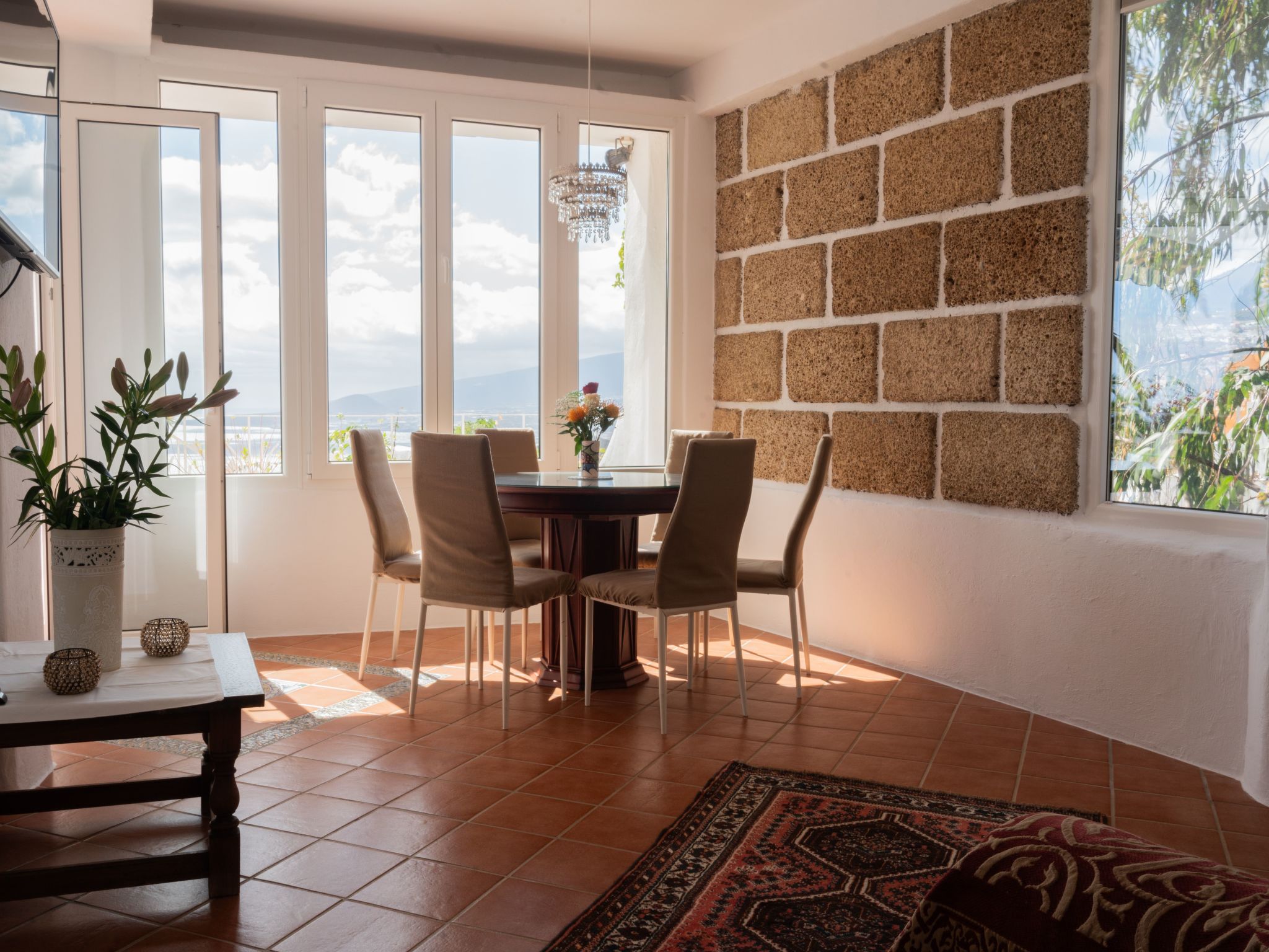 Villa Castillo Moro-Image-tags.info