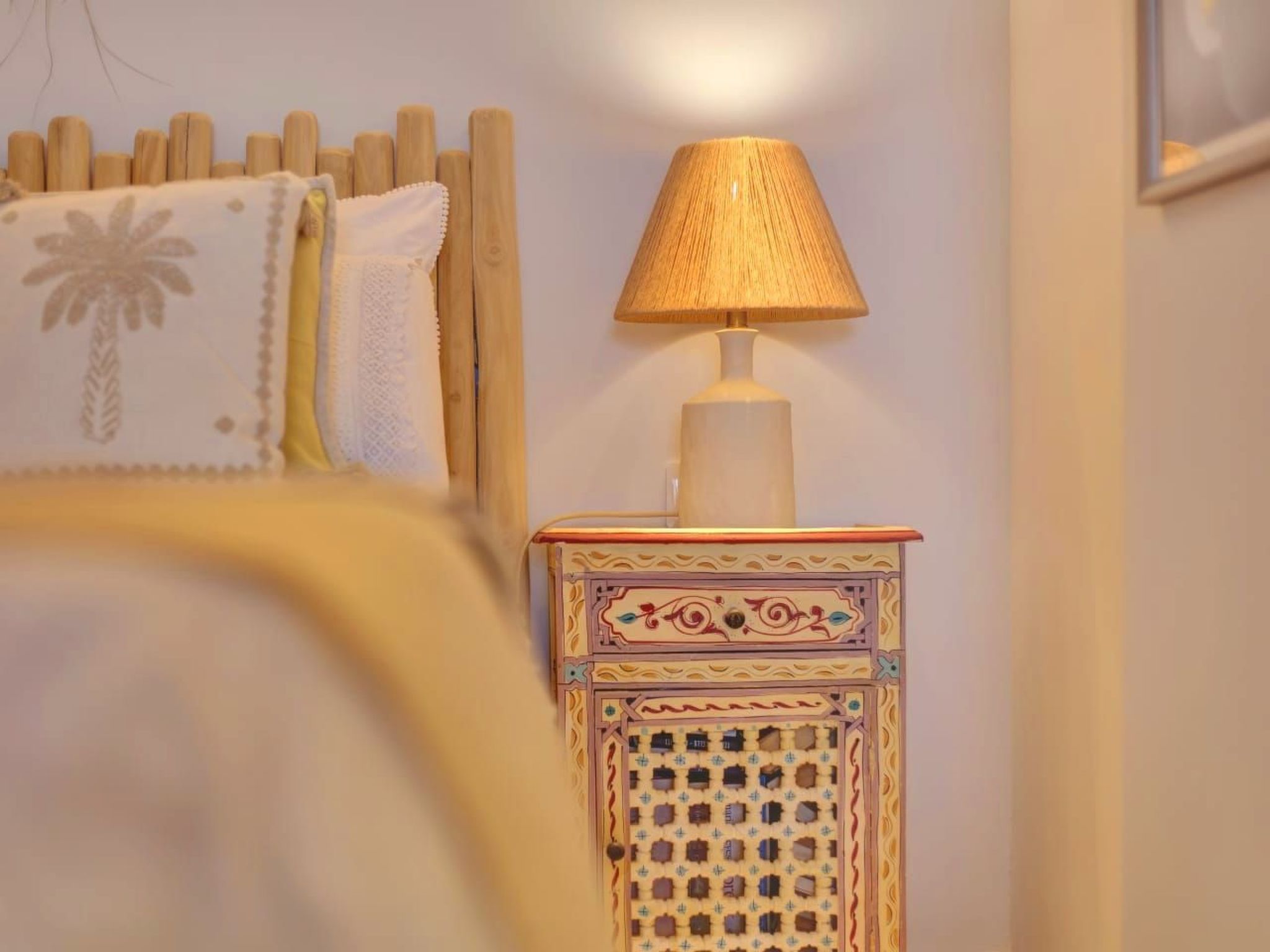 Luxuriöser Rückzugsort mit direktem Meerzugang und Pool-Binnen