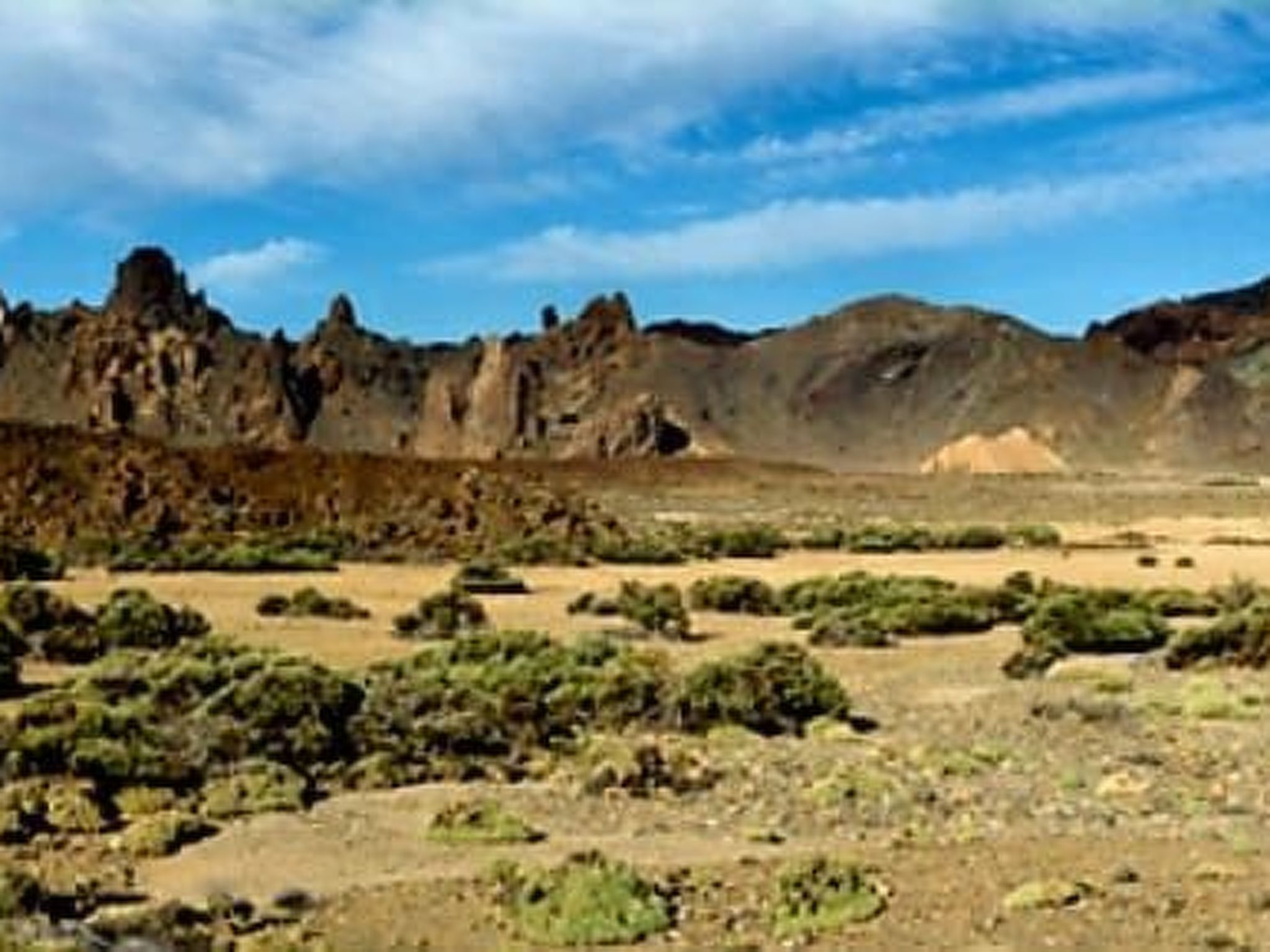 Luxuriöser Rückzugsort mit direktem Meerzugang und Pool-Binnen