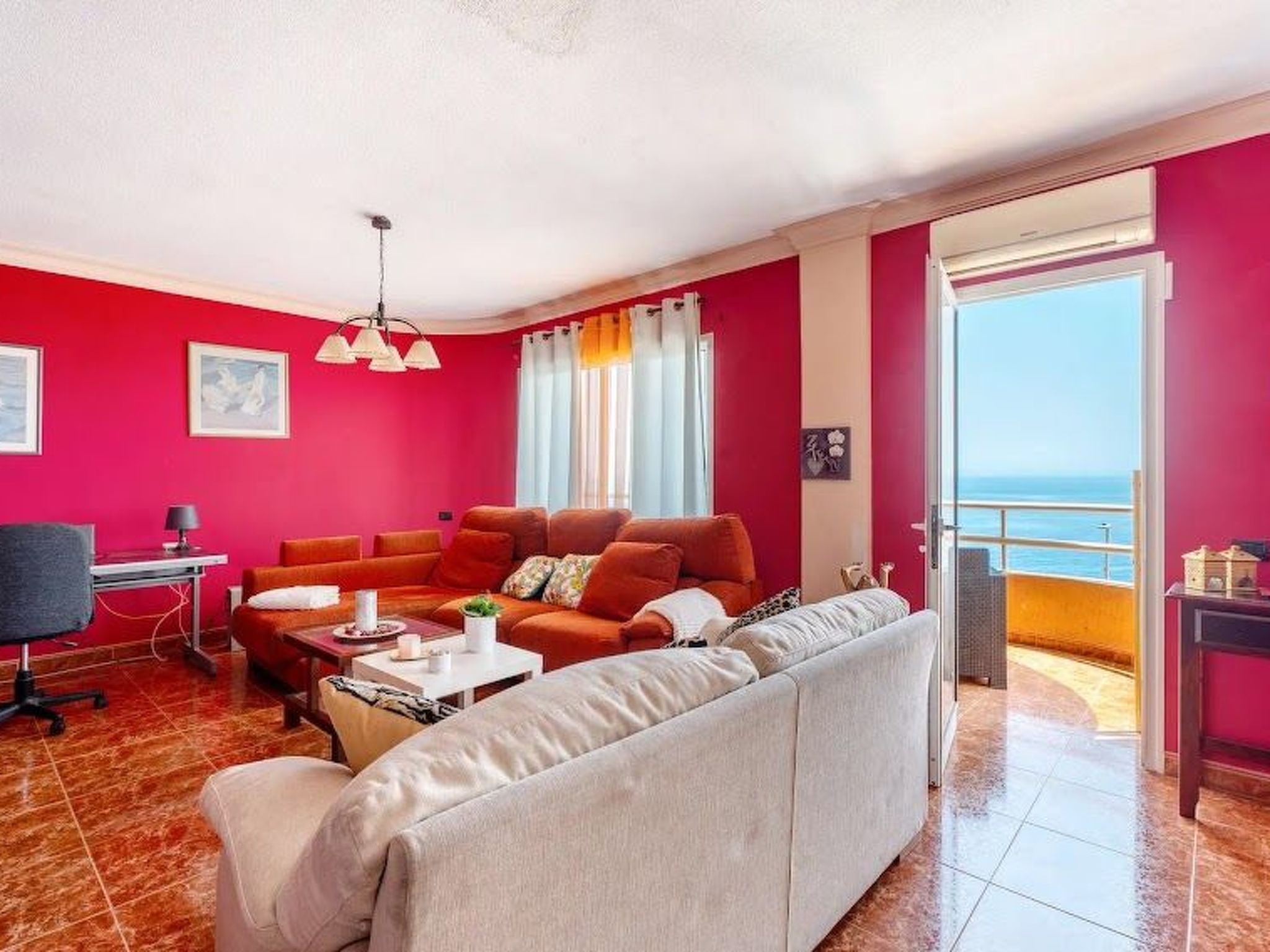 Schöne Wohnung Radazul Meerblick-Dedans