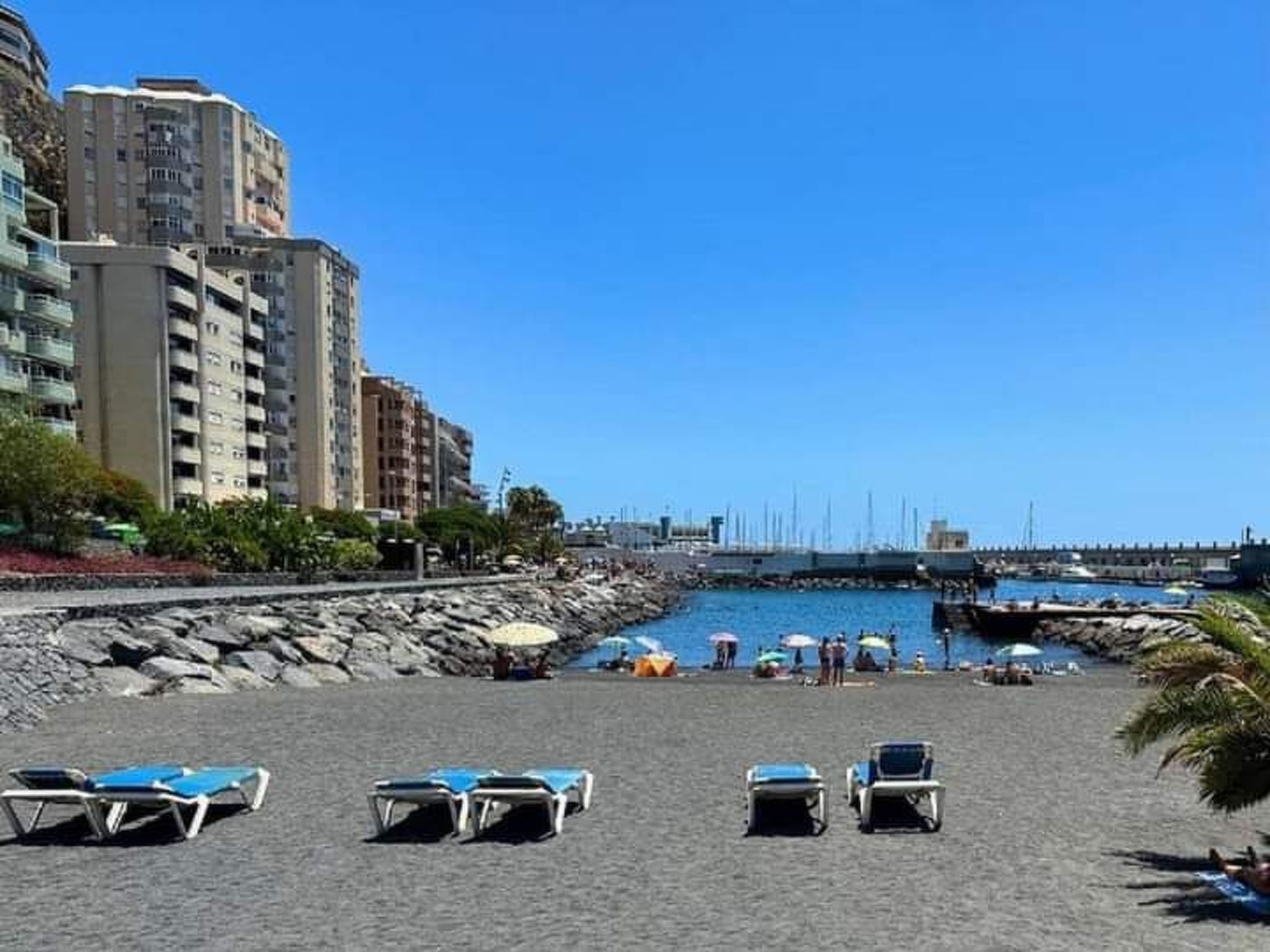 Schöne Wohnung Radazul Meerblick-Dedans