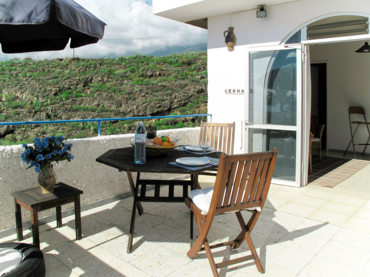 Search and Stay destination Candelaria, CN - Spain from AU$ 94. Las Cuevecitas
