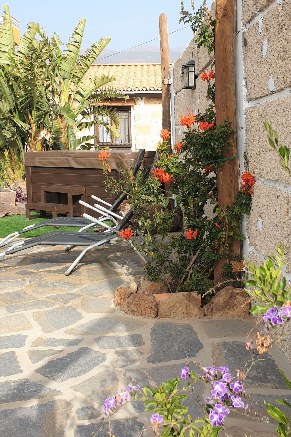 Typisches kanarisches Haus mit Whirlpool-Image-tags.info