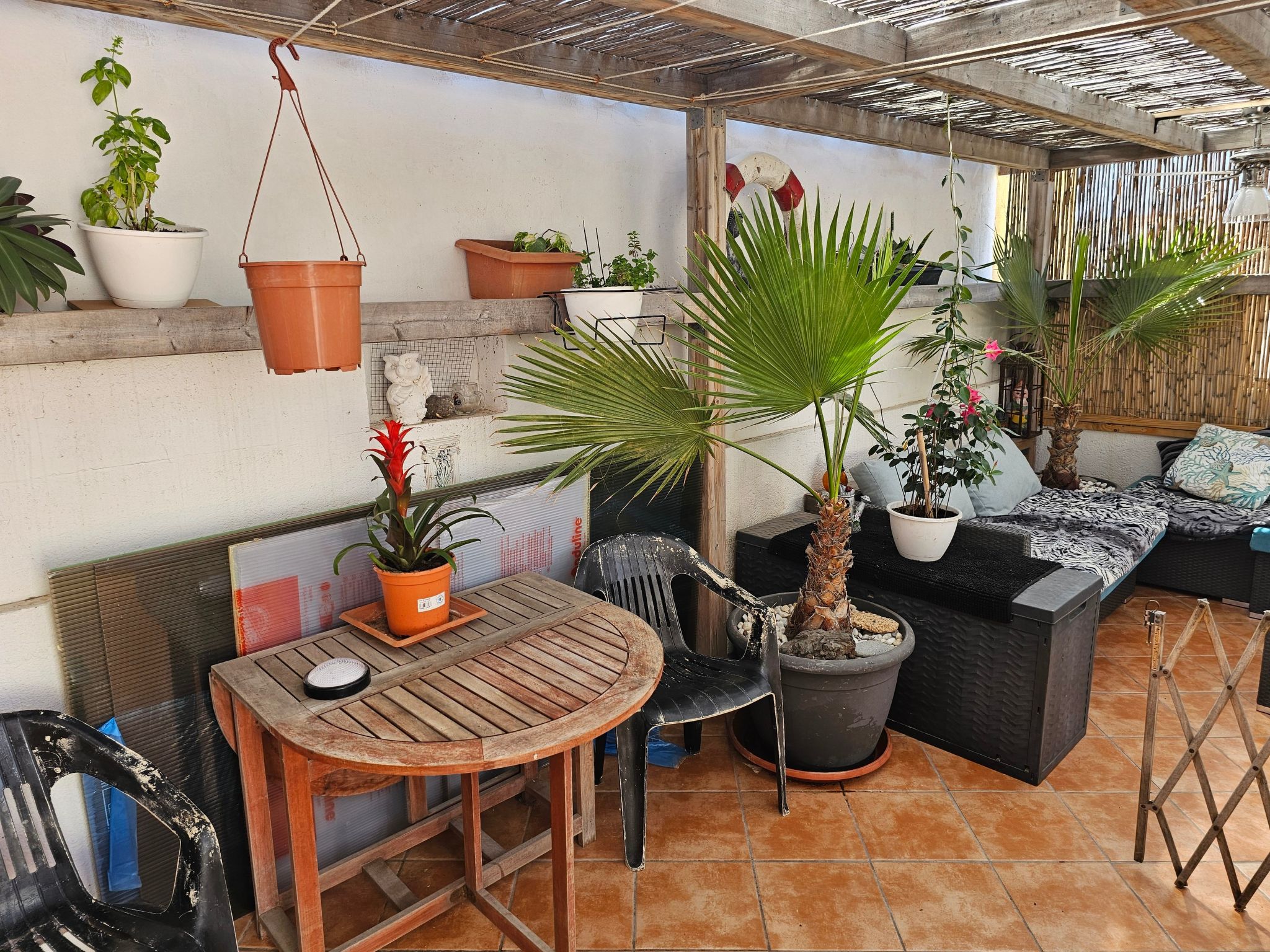 Für 6 Personen ca. 90 m - Binnen