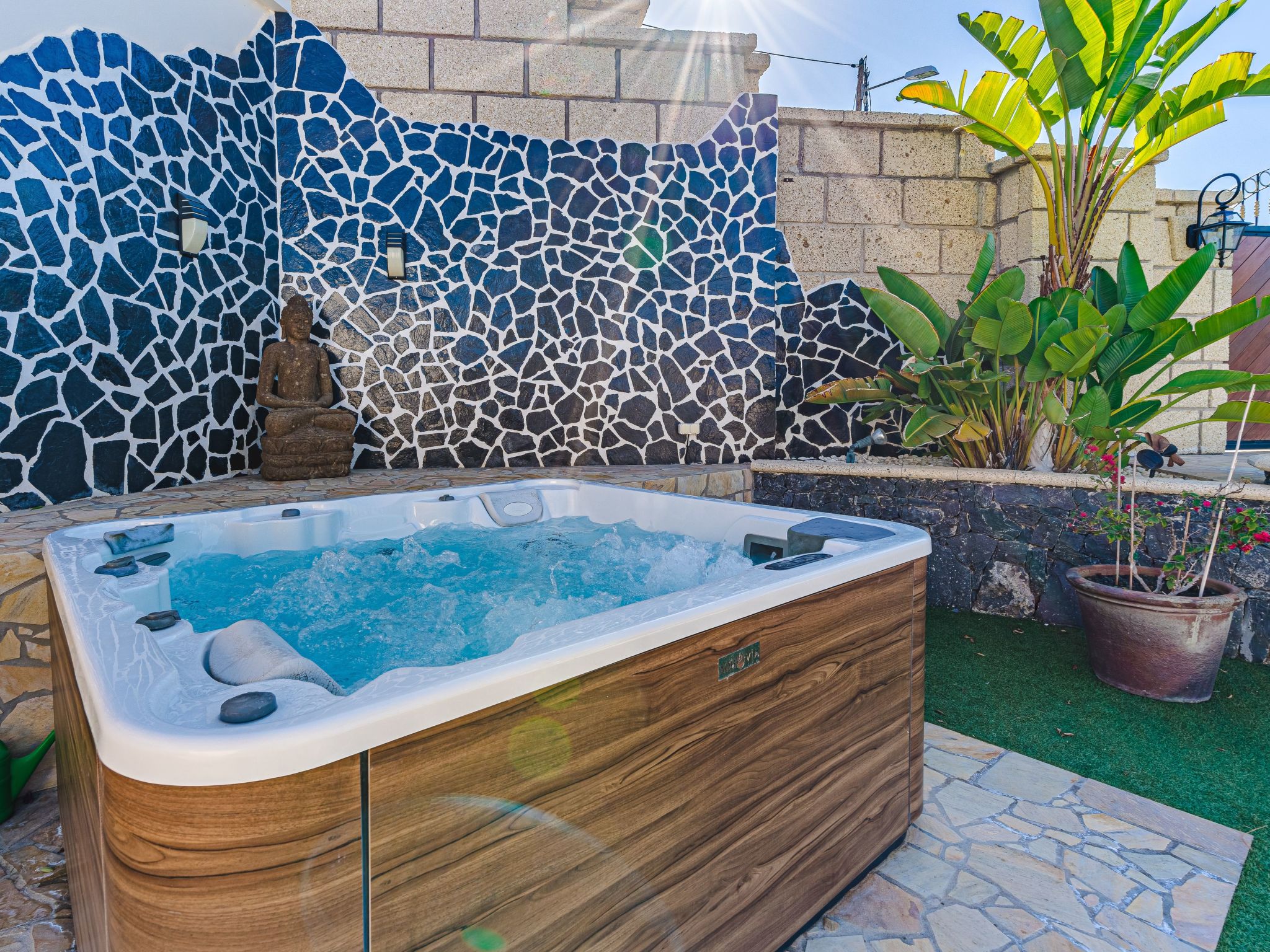 Luxusvilla mit fantastischem Meerblick-Binnen