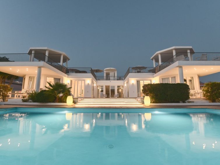 In Adeje Mit Privatem Pool - Tenerife