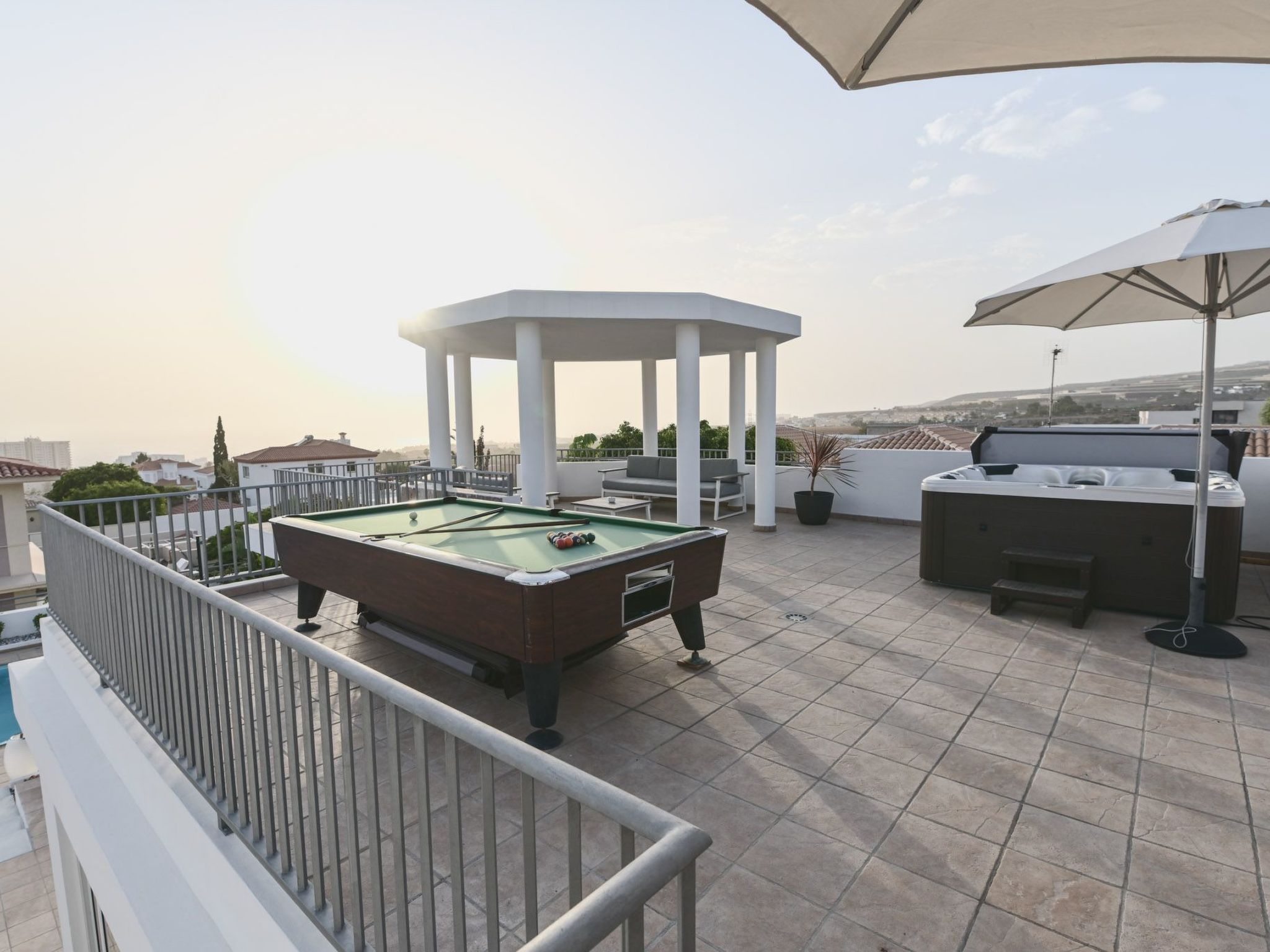 In Adeje mit privatem Pool-Outside