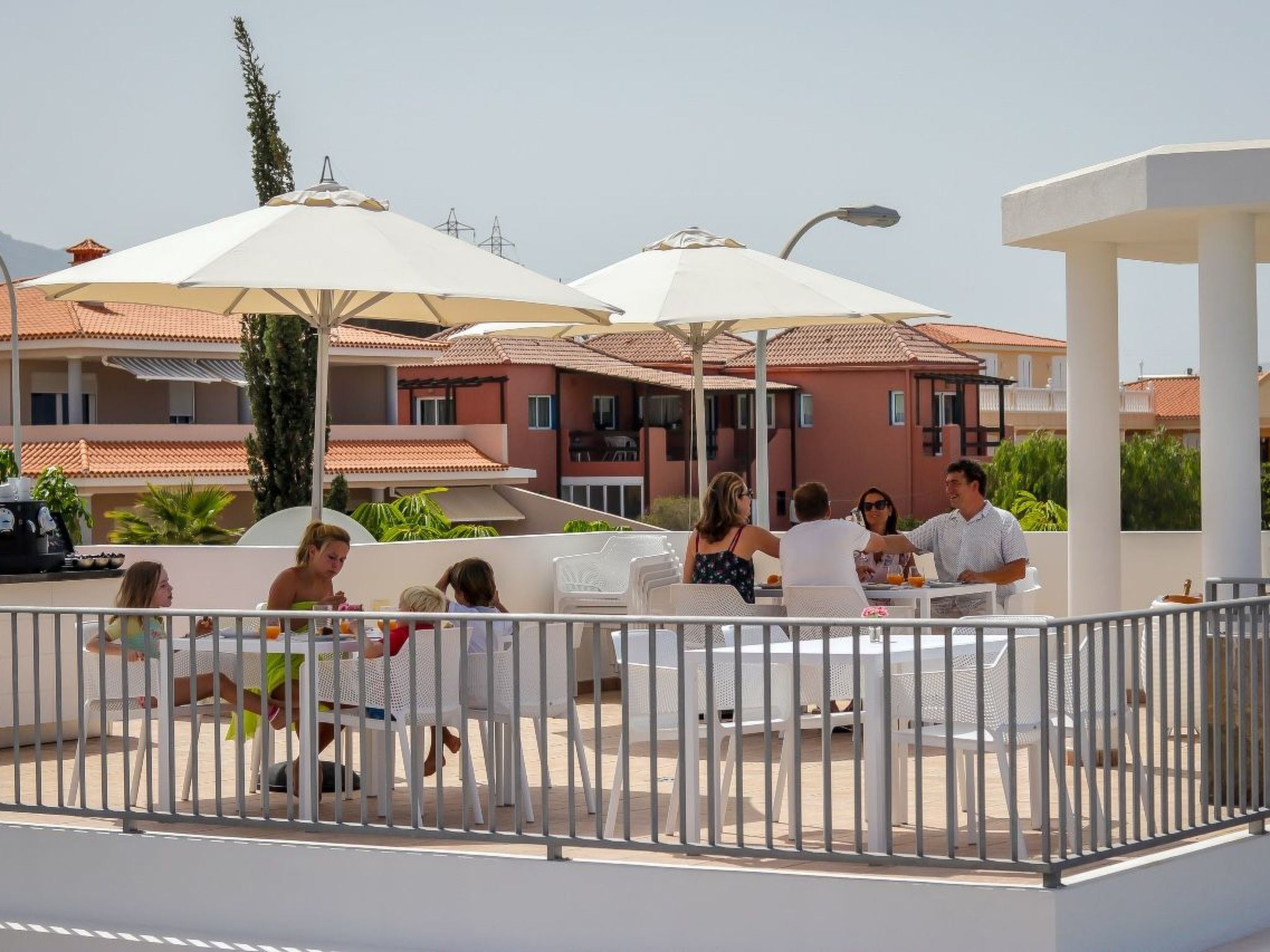 In Adeje mit privatem Pool-Outside