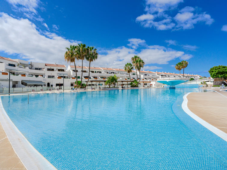 "Parque Don Jose Sunshine", appartement 2-kamers 60 m2. Doelmatig en comfortabel ingericht: 1 kamer met 1 2-pers bed (135 cm, lengte 190 cm). Woonkamer met Sat-TV, internationale TV-zenders en Flatscr..