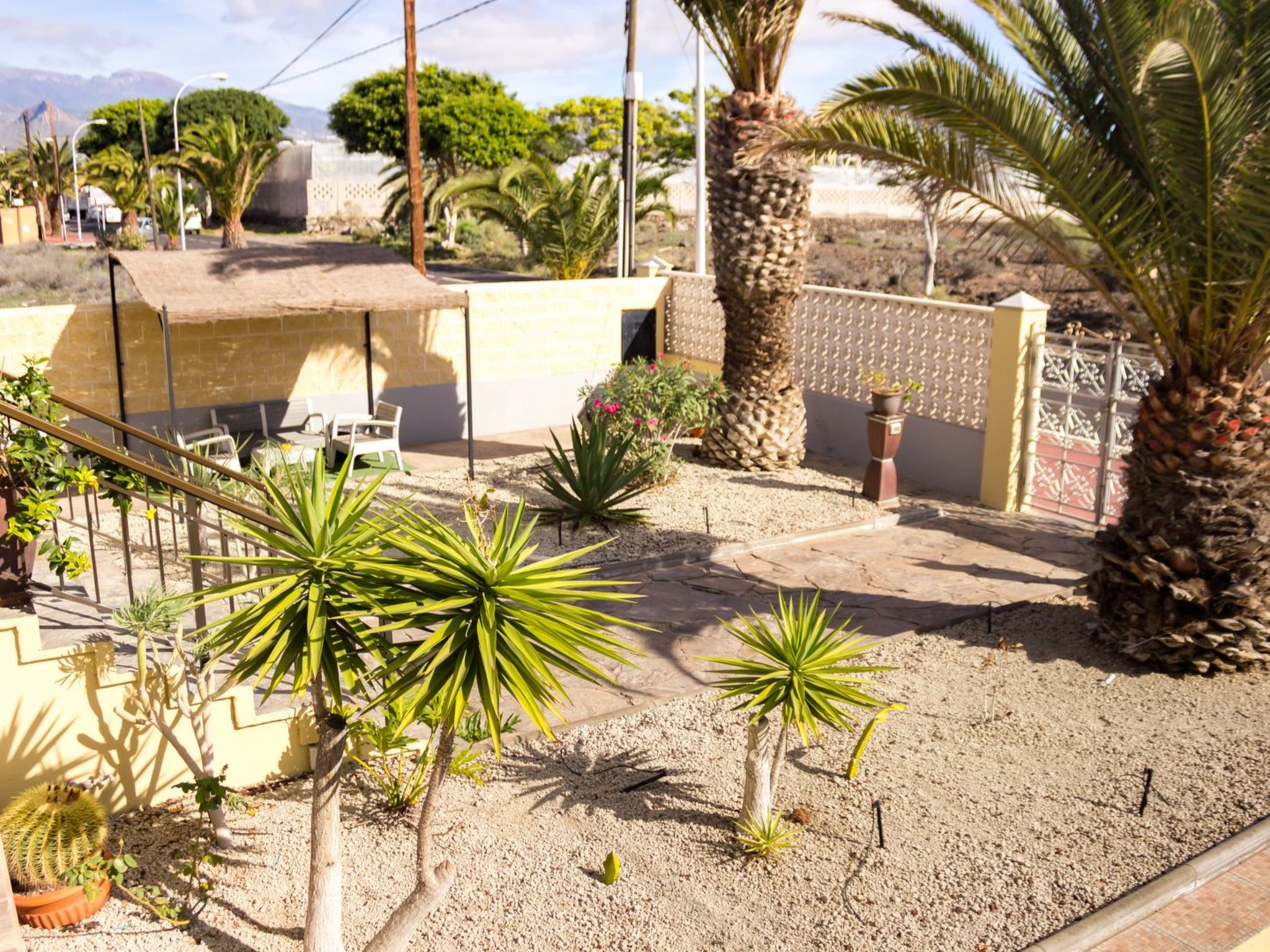 Geräumiges Haus mit exklusivem Schwimmbad und Solarium.-Binnen