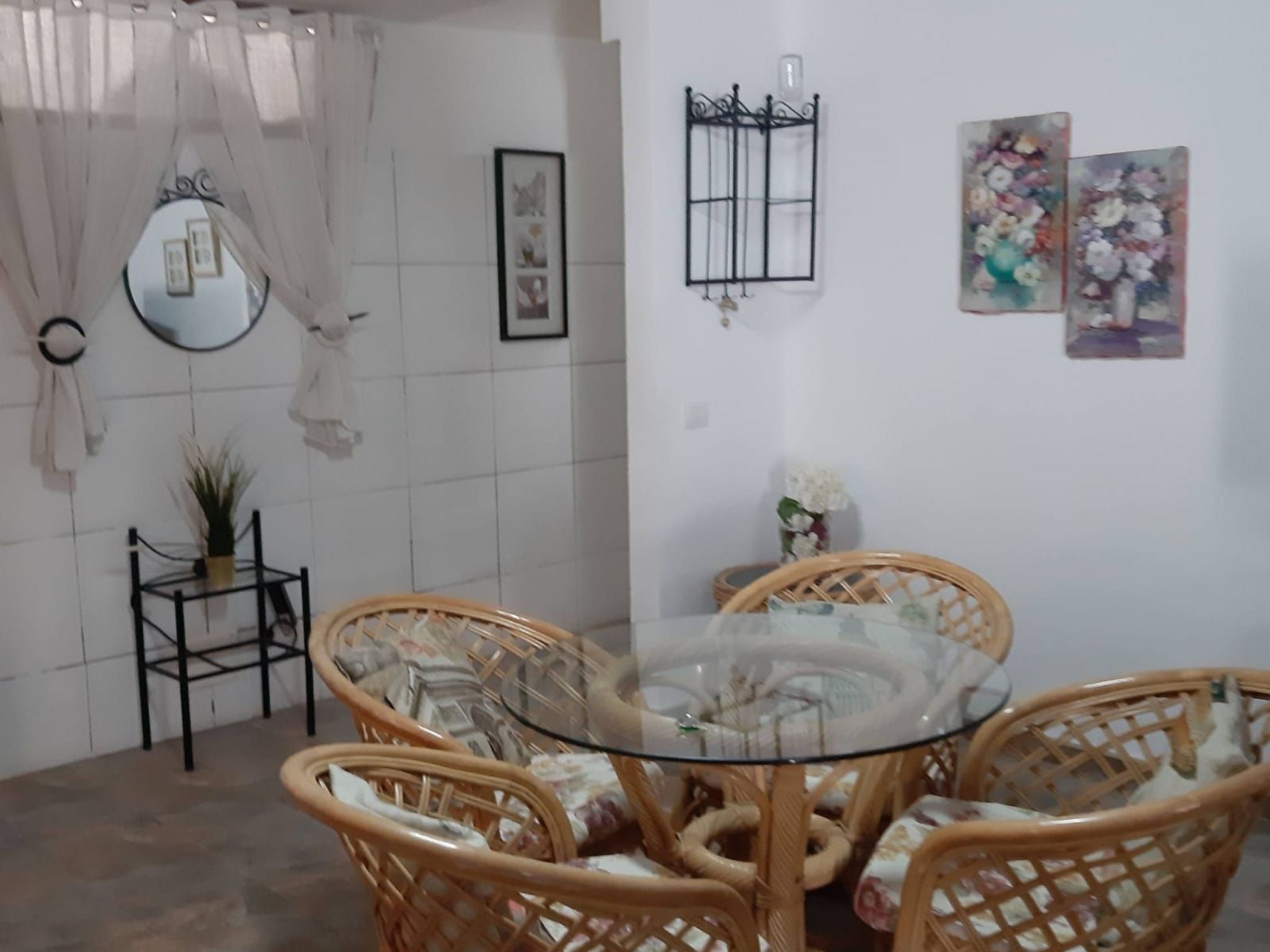 Geräumiges Haus mit exklusivem Schwimmbad und Solarium.-Binnen