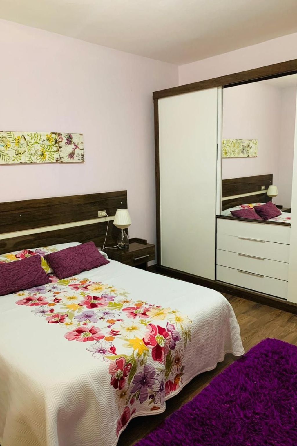 Geräumiges Haus mit exklusivem Schwimmbad und Solarium.-Binnen