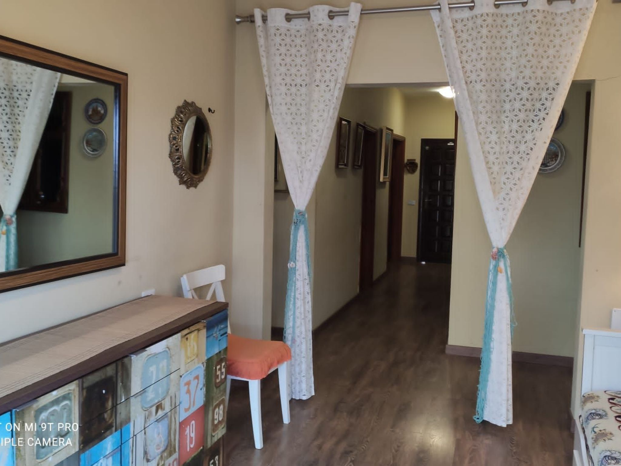 Geräumiges Haus mit exklusivem Schwimmbad und Solarium.-Binnen