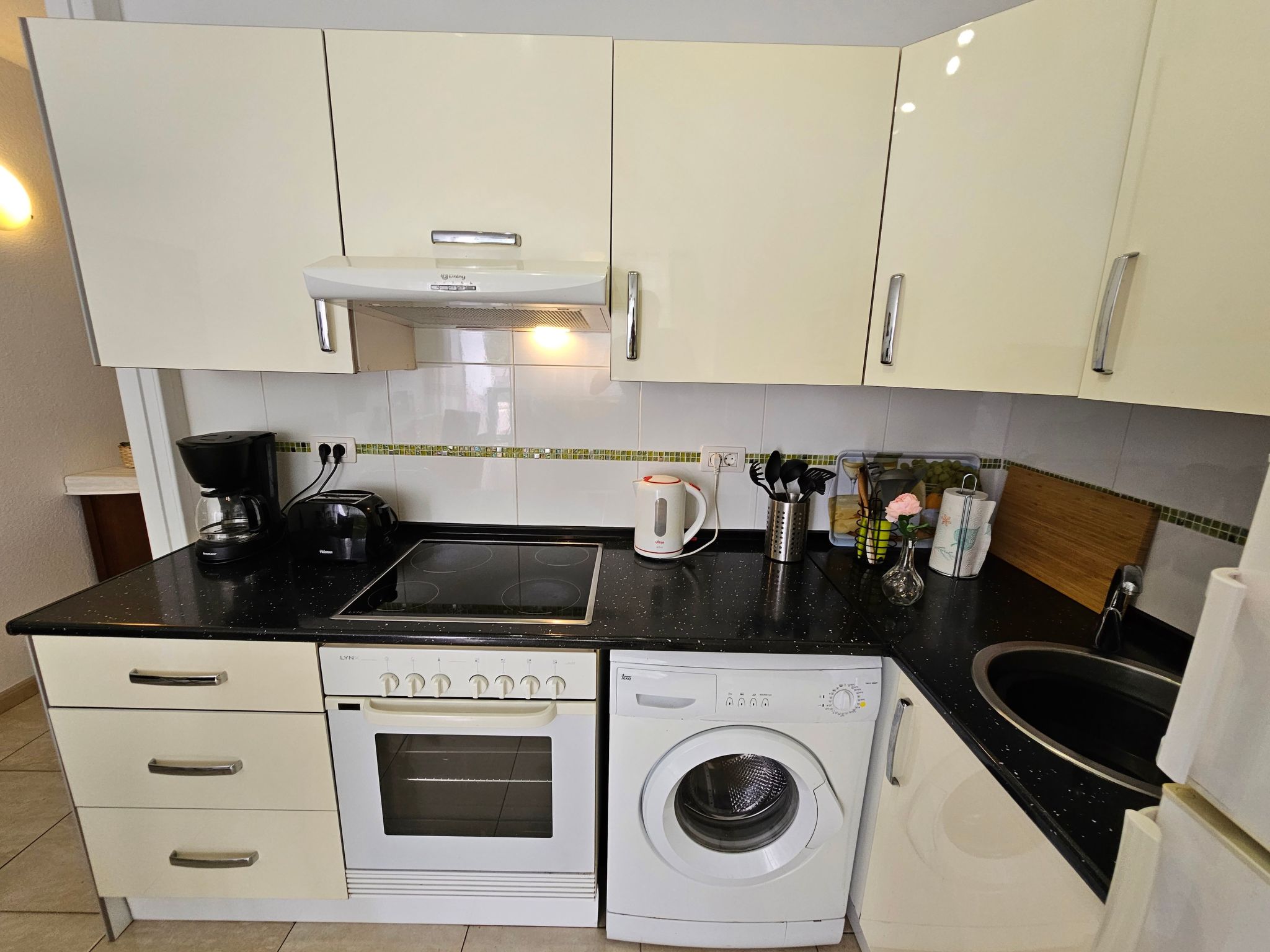 Schönes Appartement Casa Palmera 3 mit Balkon-Binnen