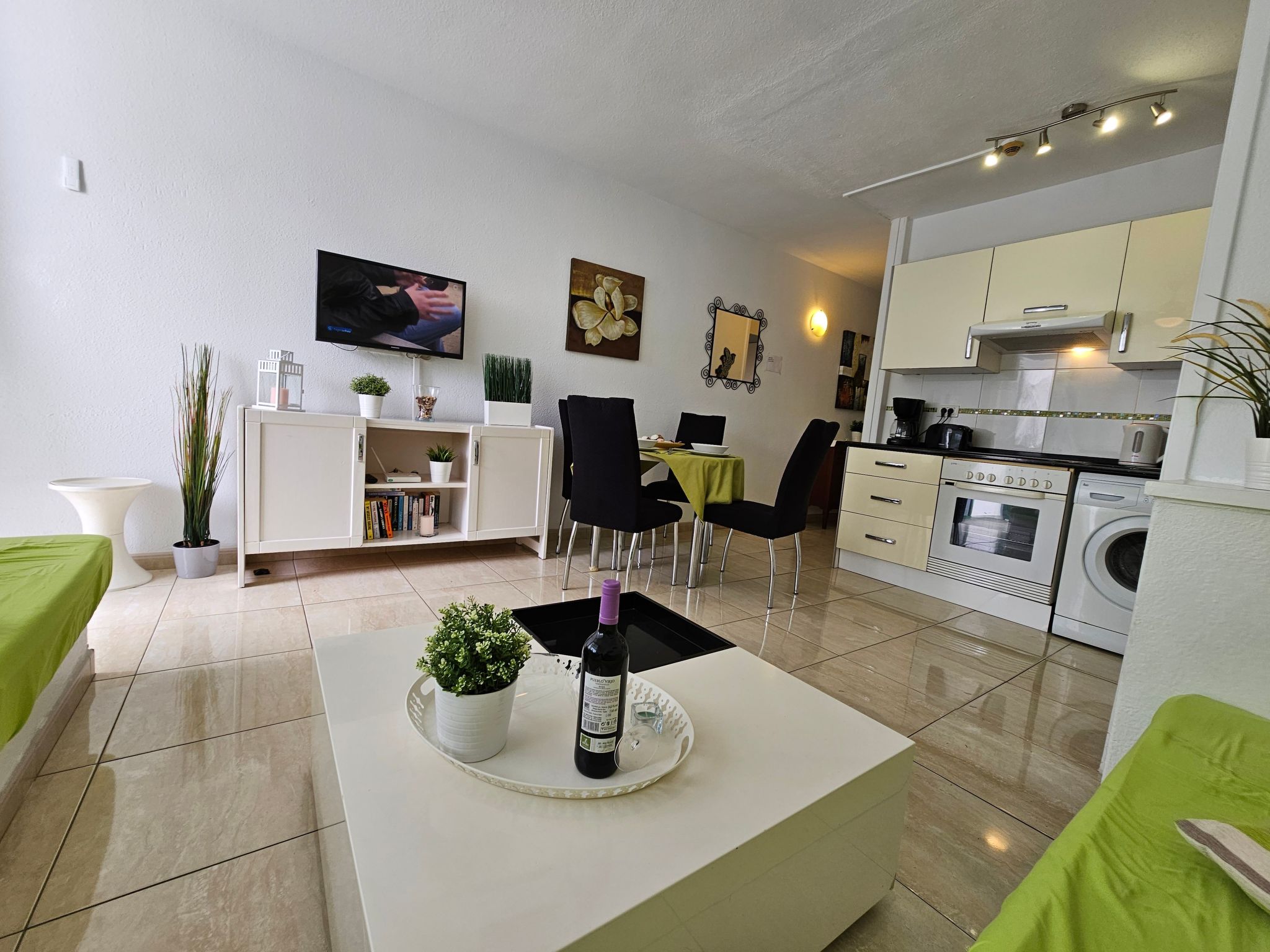 Schönes Appartement Casa Palmera 3 mit Balkon-Binnen