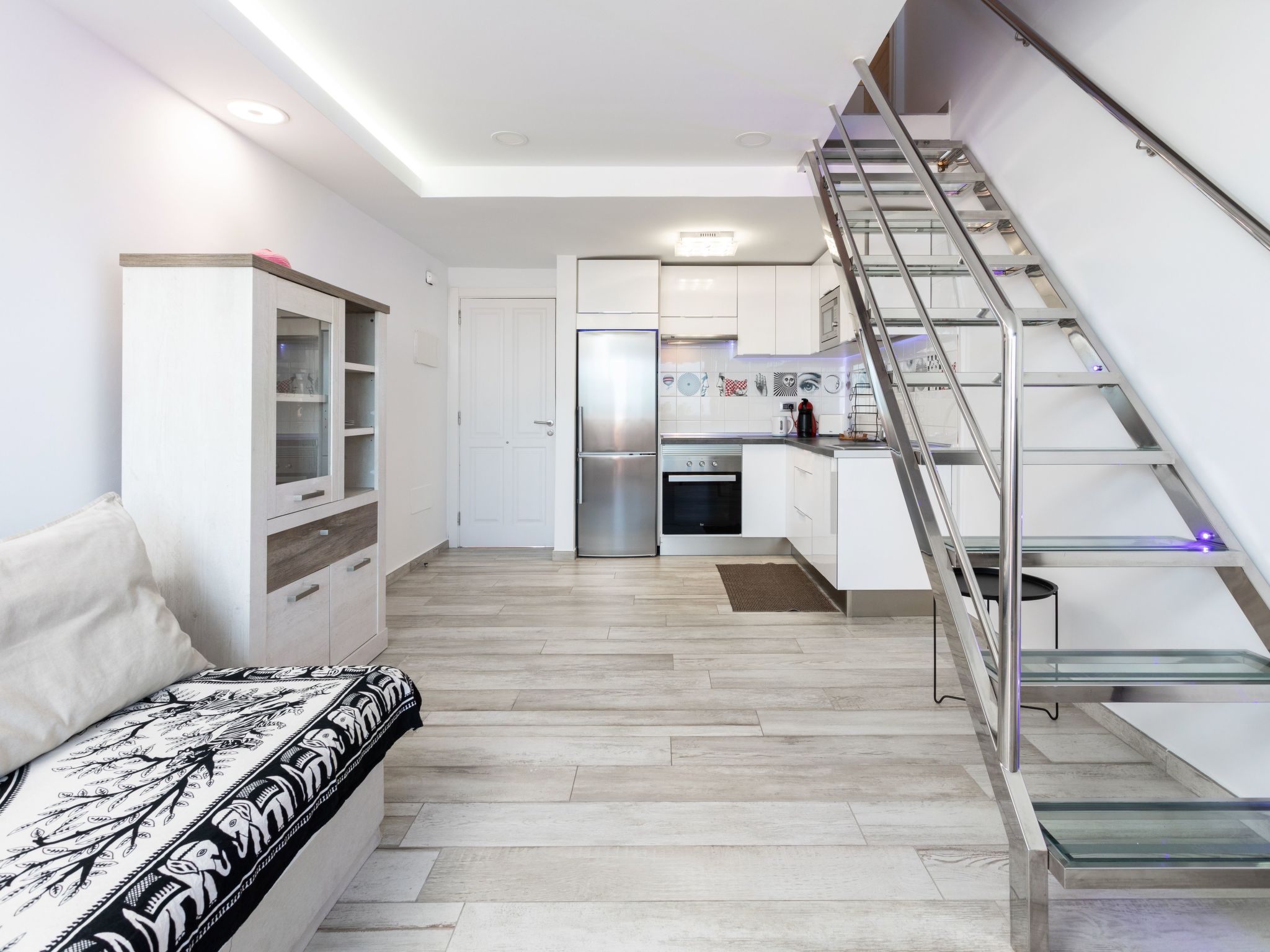 Playa Las Vistas-Inside