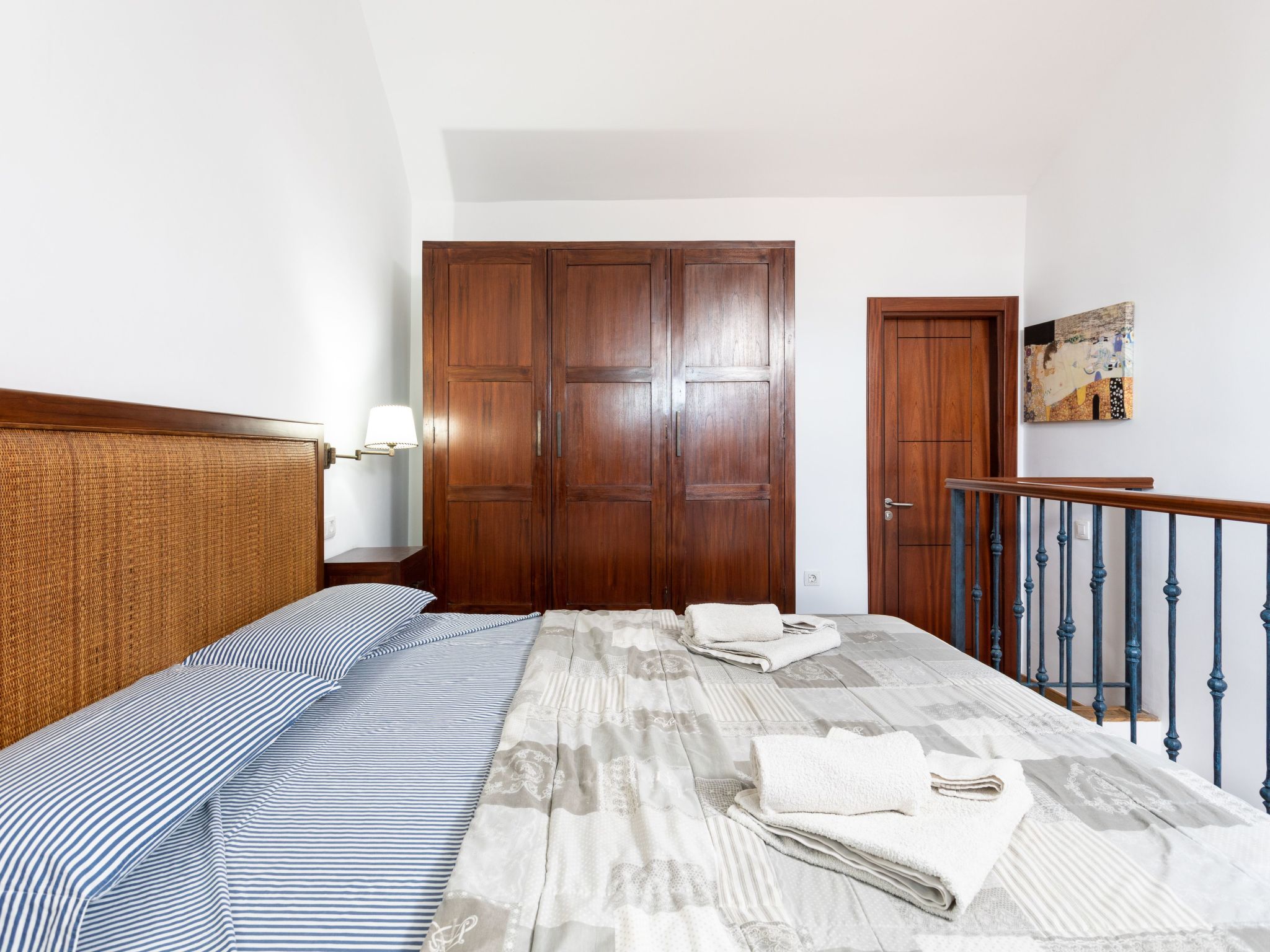 Attic Las Vistas mit wunderschönem Meerblick-Binnen