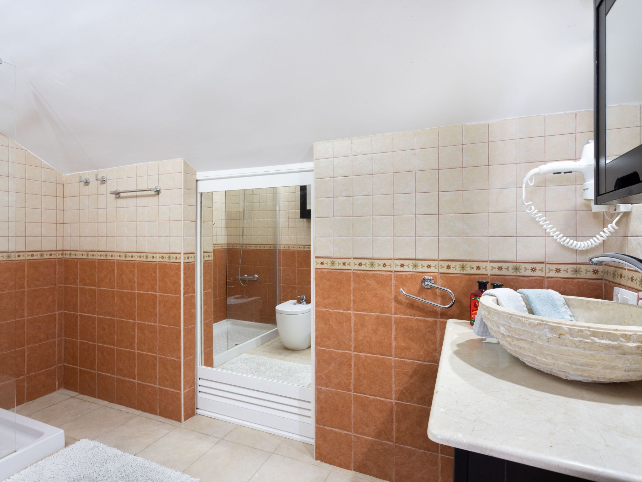 Attic Las Vistas mit wunderschönem Meerblick-Binnen