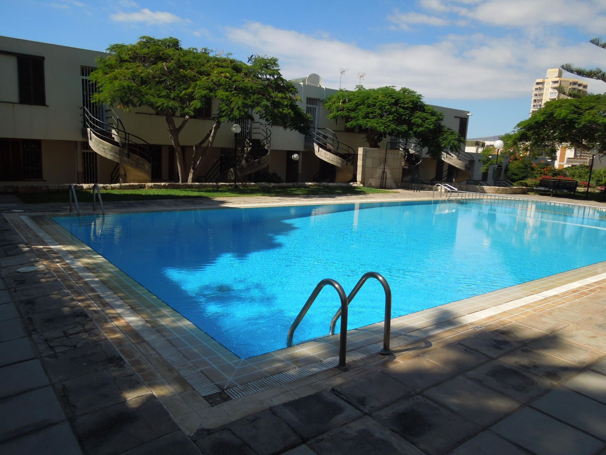 Apartment Jacaranda mit Pool-Dedans