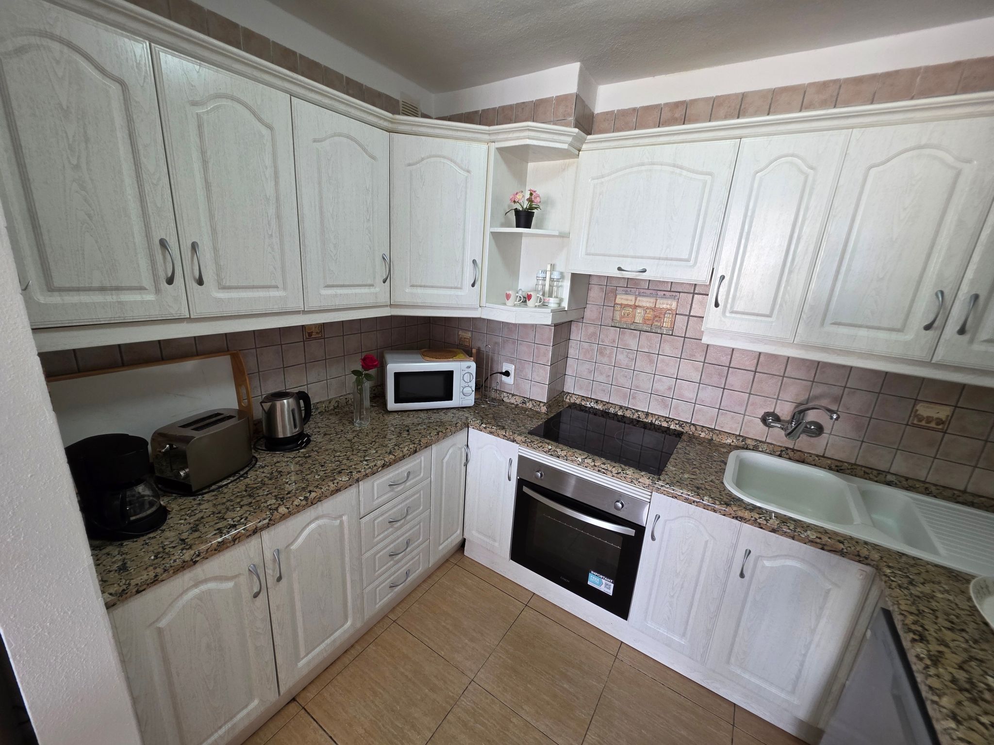 Apartment Jacaranda mit Pool-Dedans