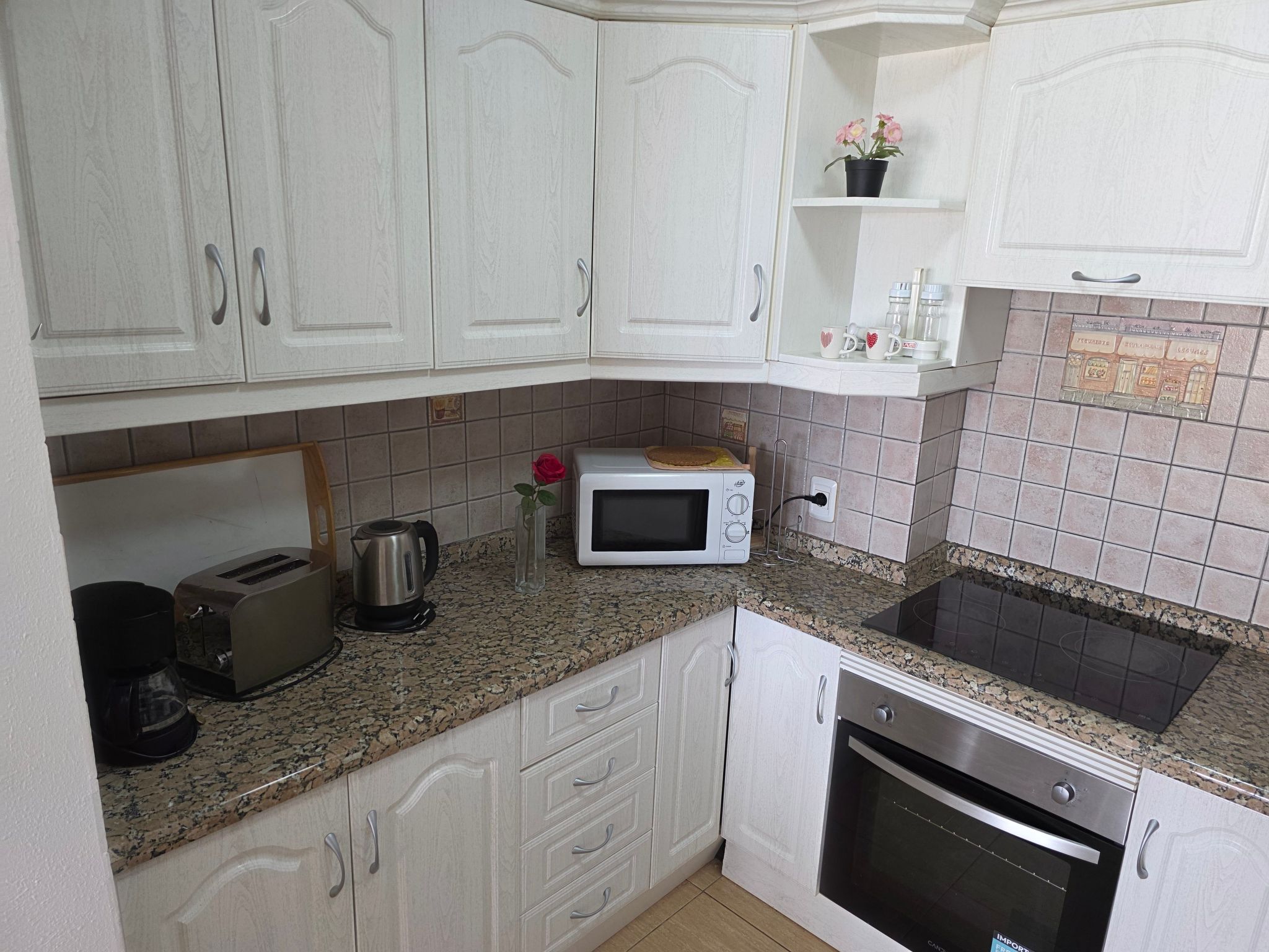 Apartment Jacaranda mit Pool-Dedans