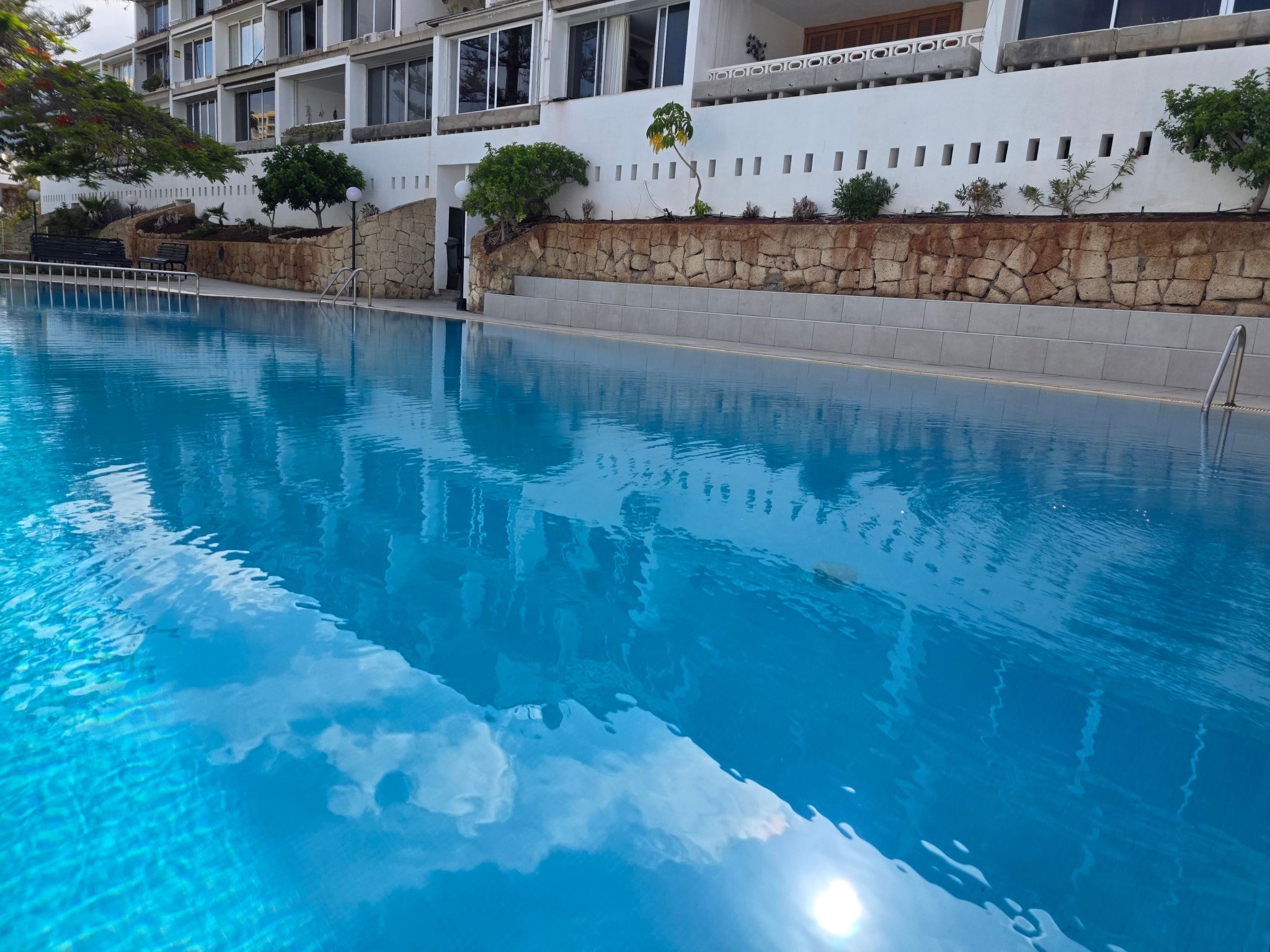 Apartment Jacaranda mit Pool-Dedans