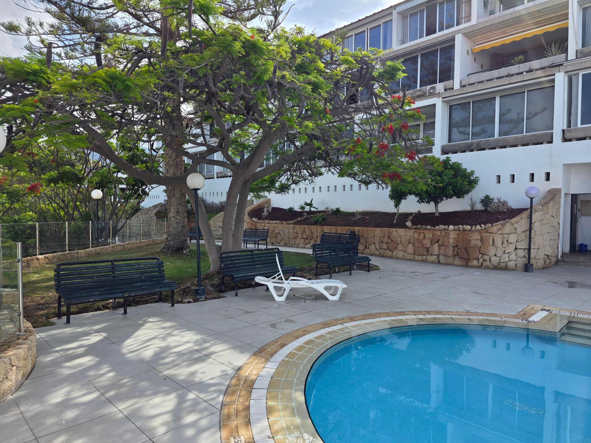 Apartment Jacaranda mit Pool-Dedans