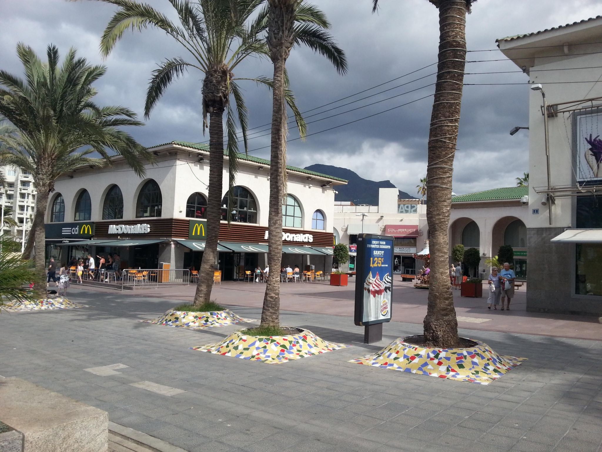 Apartment Jacaranda mit Pool-Dedans