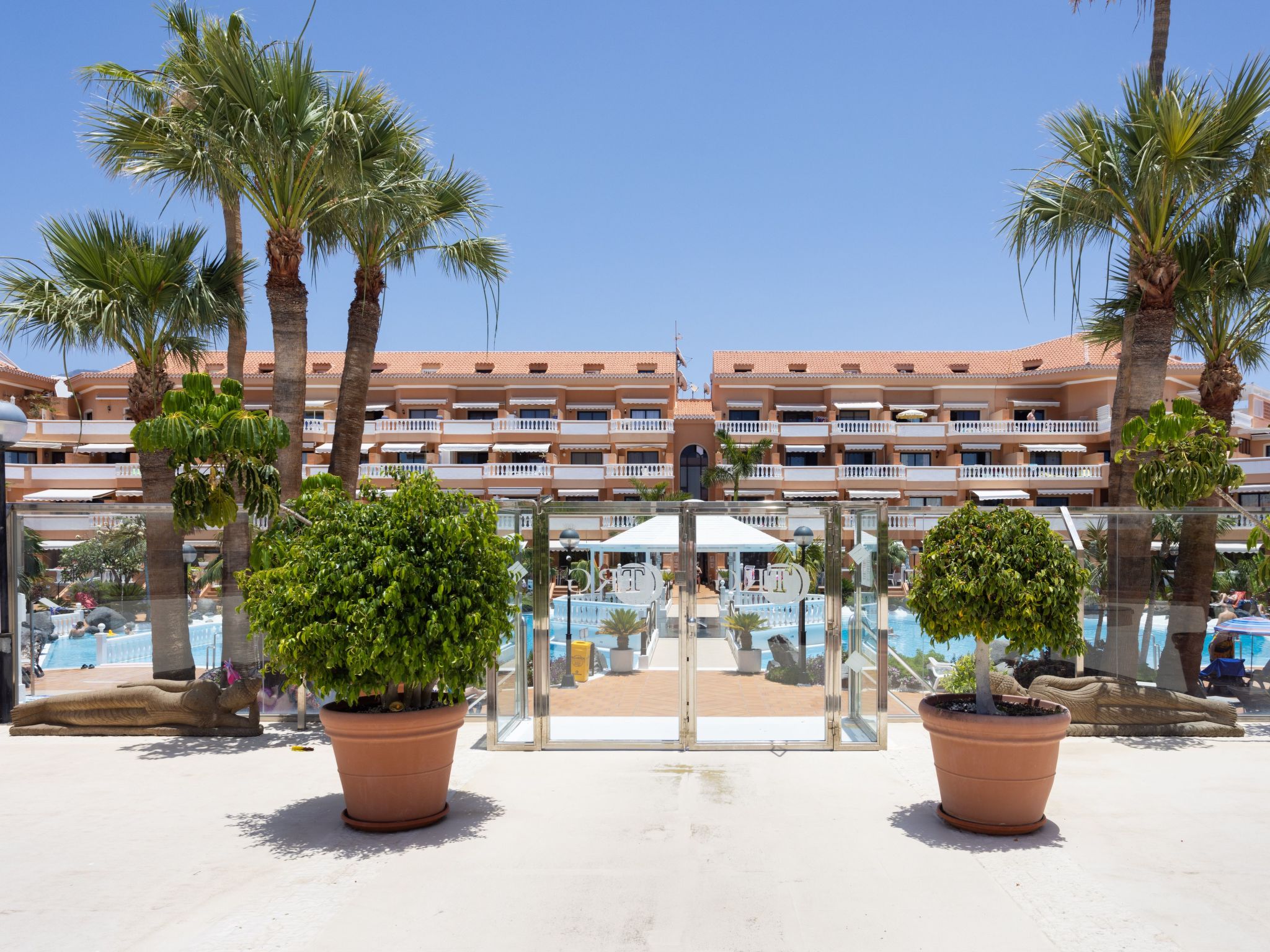 Exklusives Attic mit atemberaubendem Meerblick-Binnen