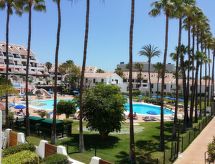 Ruim vakantiehuis met gedeeld zwembad op 200m van zee in Playa de las Américas - thumbnail 1