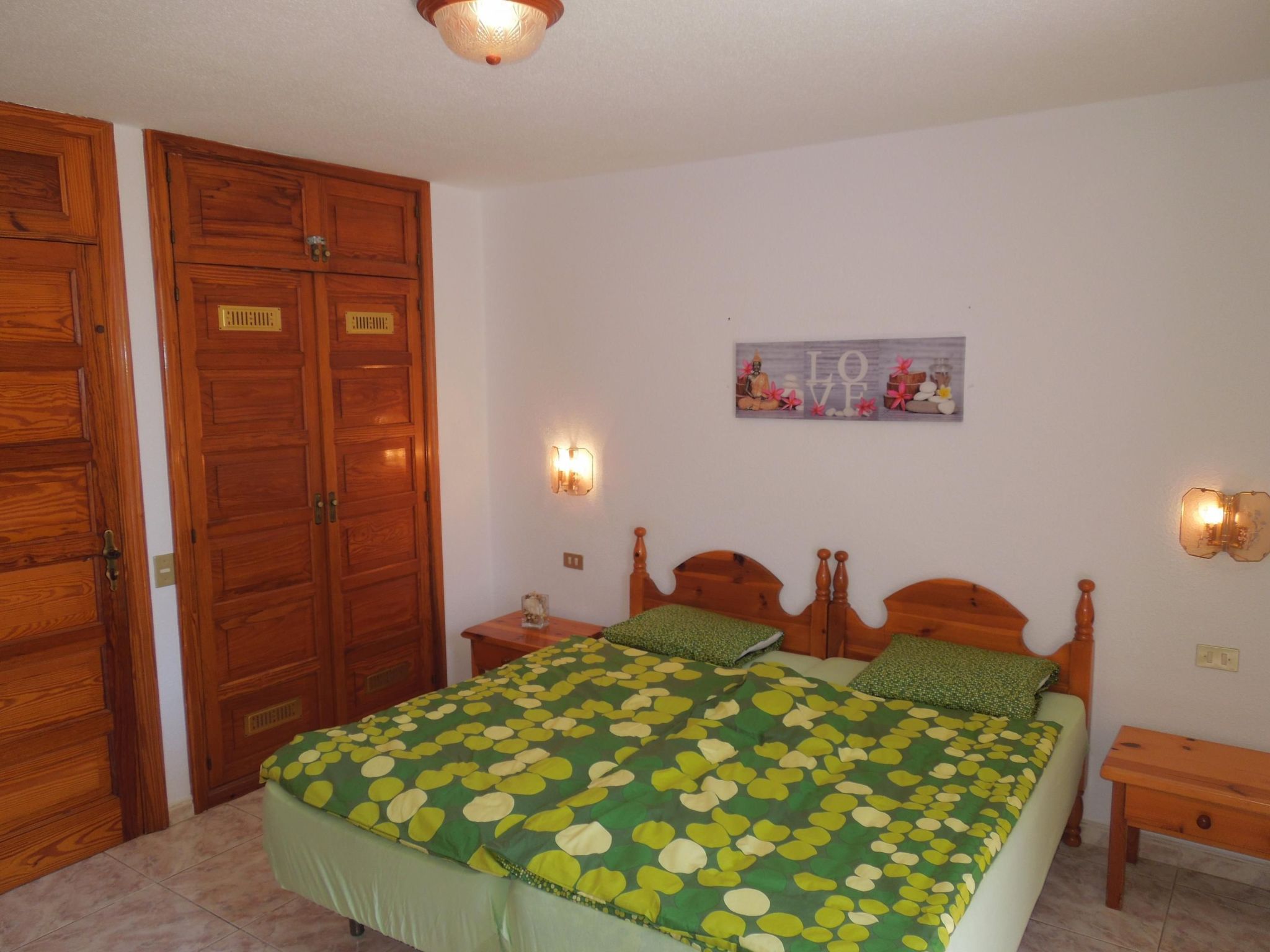 Mit Gemeinschaftspool-Inside