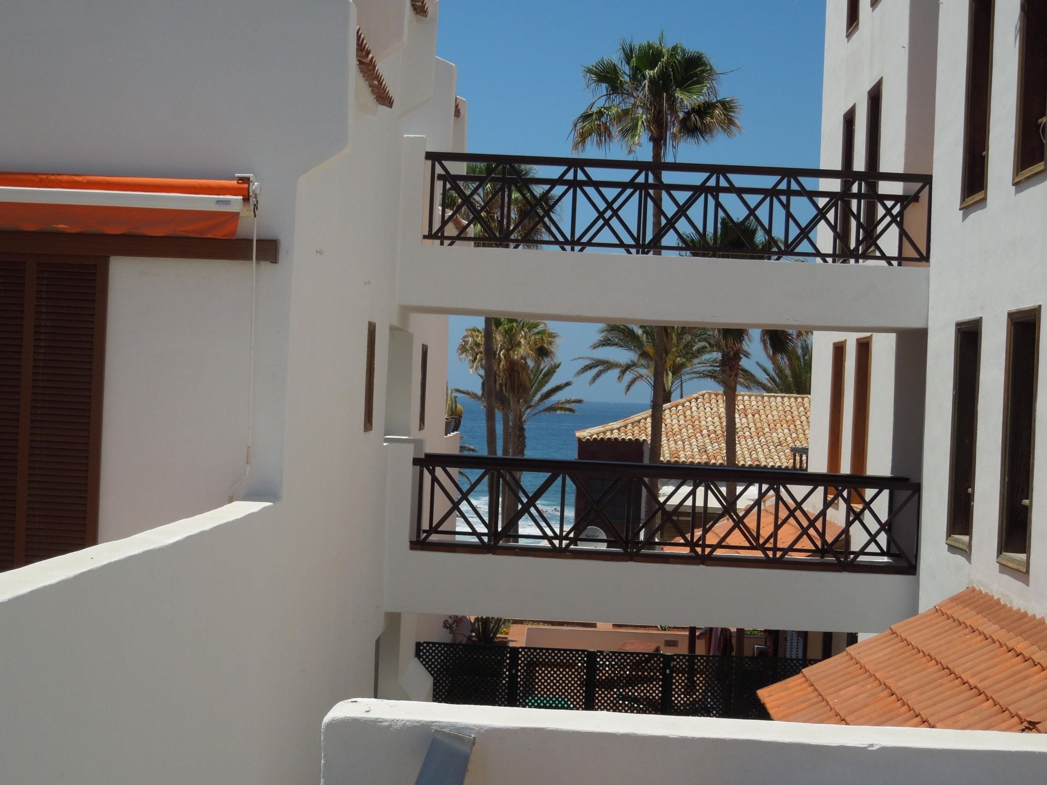 Mit Gemeinschaftspool-Inside