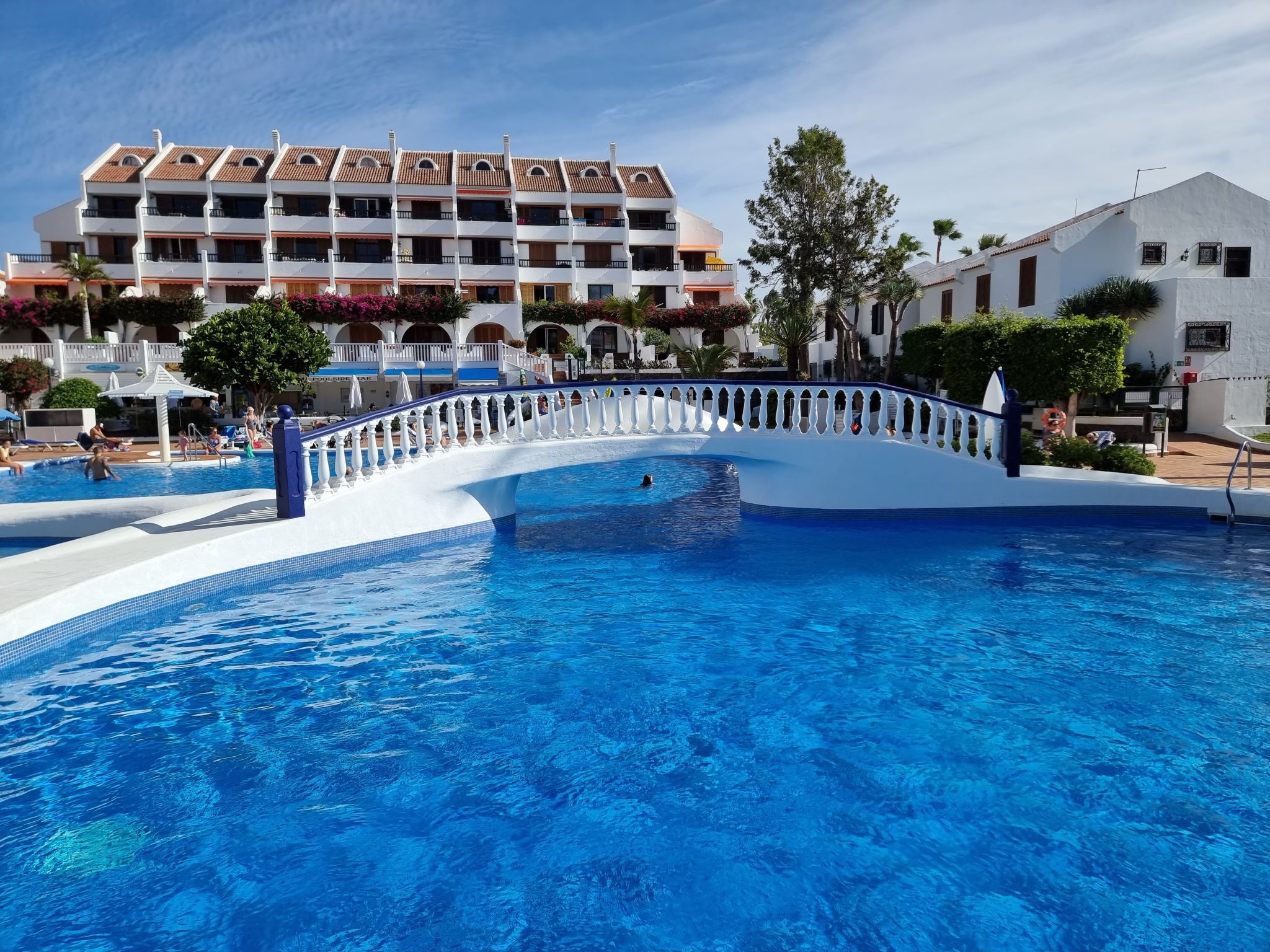 Mit Gemeinschaftspool-Inside