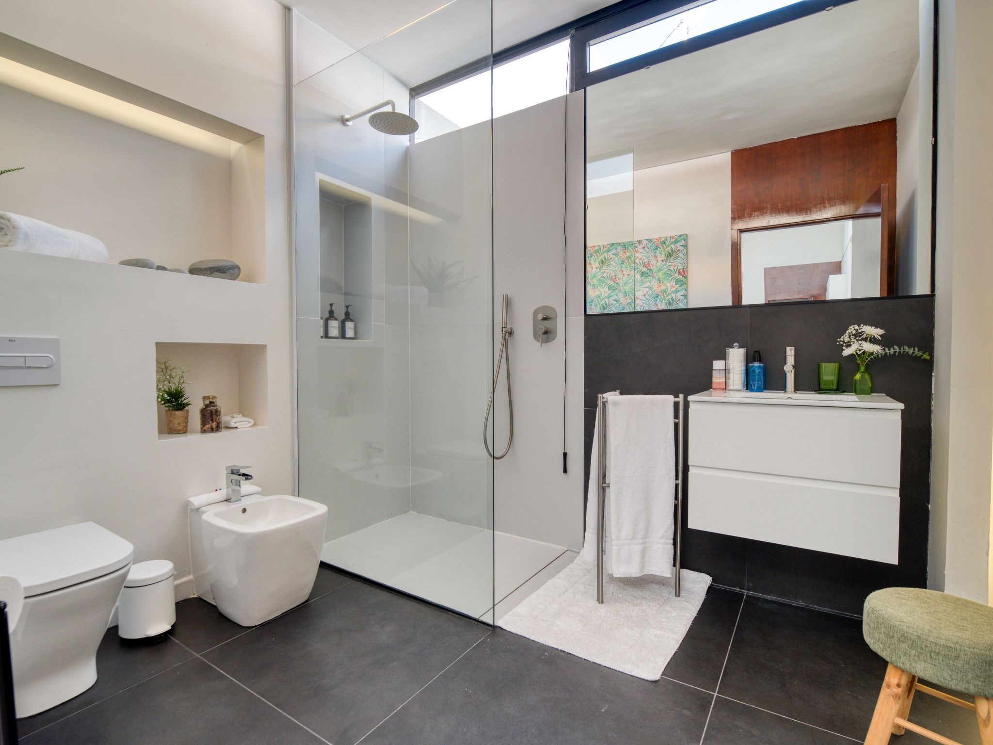 Mit überdachtem Pool in Tijoco Bajo-Dedans