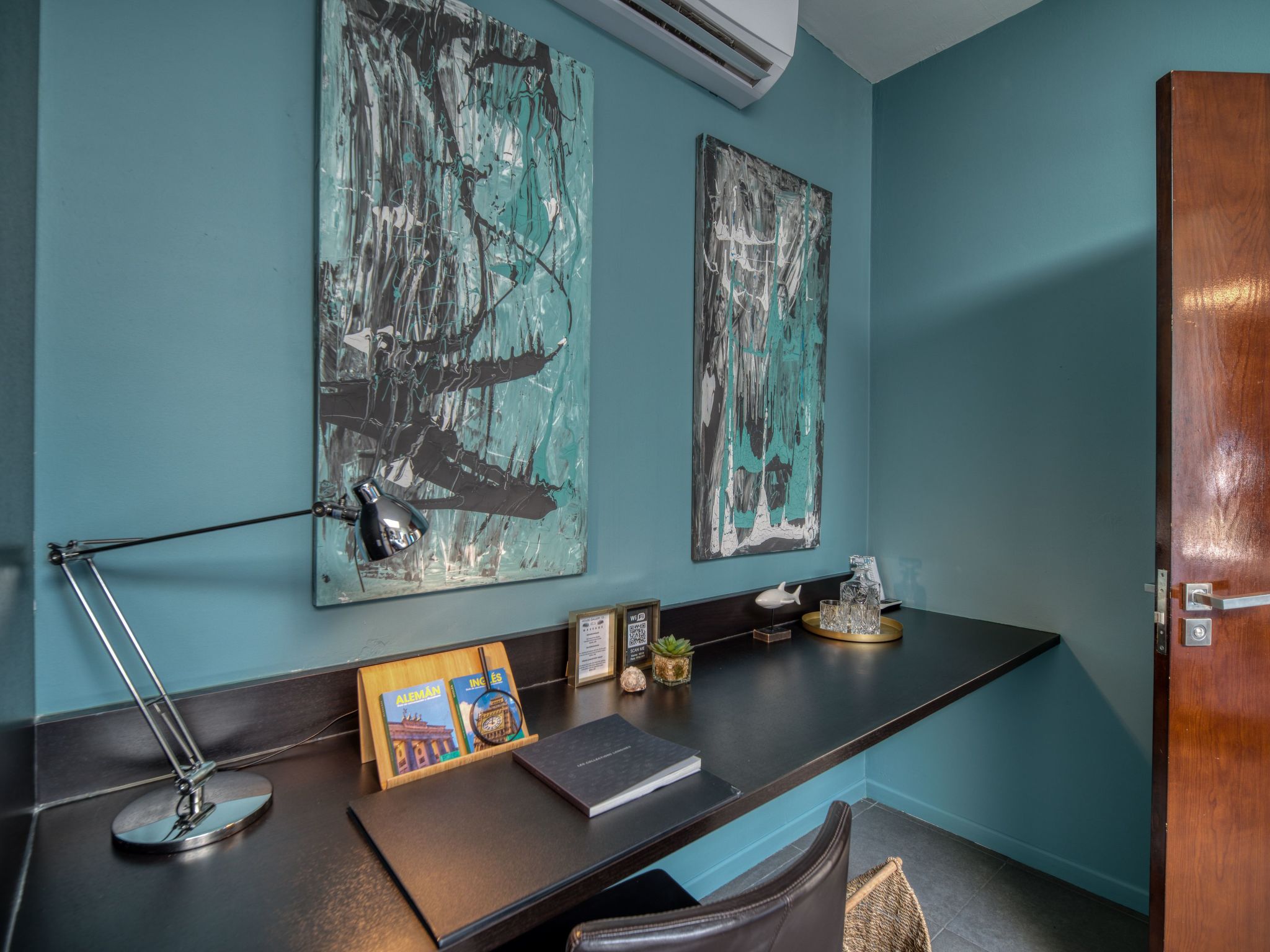 Mit überdachtem Pool in Tijoco Bajo-Dedans