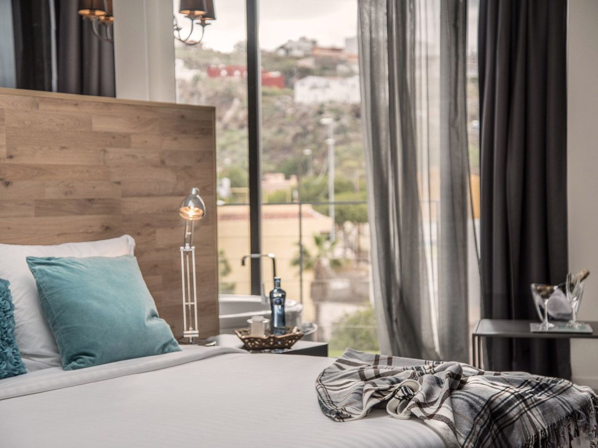 Mit überdachtem Pool in Tijoco Bajo-Dedans