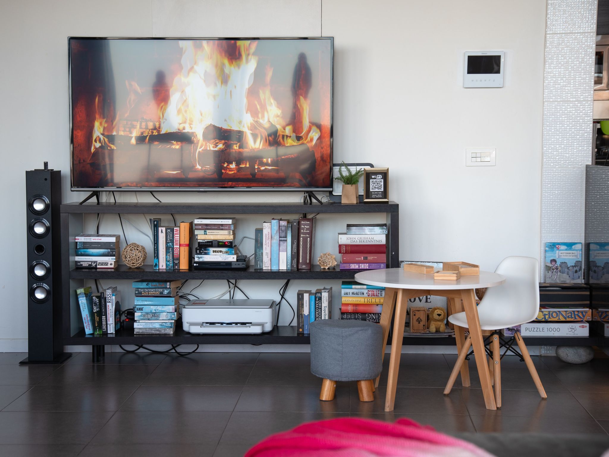 Mit überdachtem Pool in Tijoco Bajo-Dedans