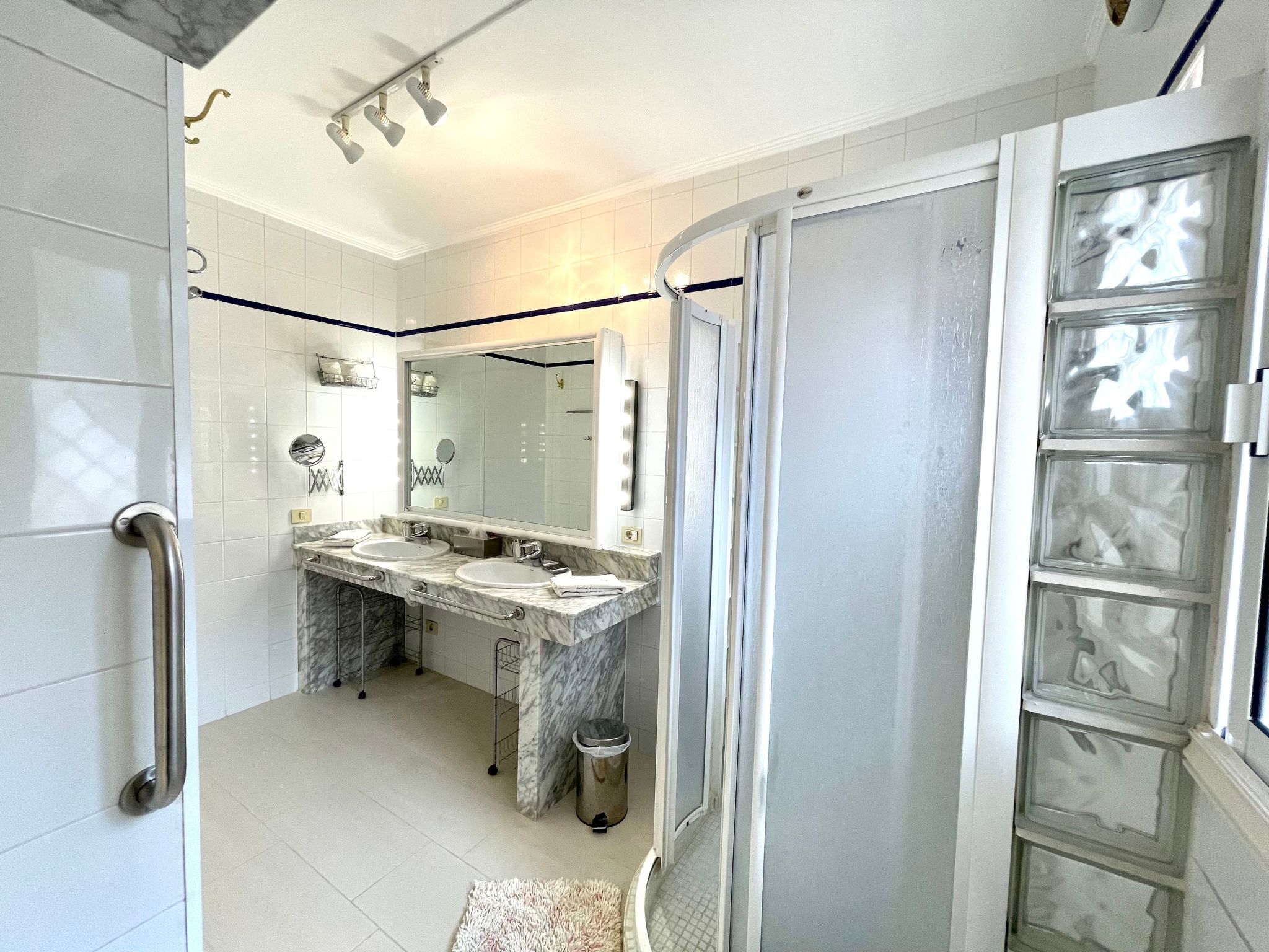 Prime Home Casa Feier-Inside