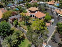 Luxe vrijstaande finca met privézwembad in het hart van Costa Adeje - thumbnail 6