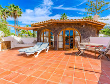 Luxe vrijstaande finca met privézwembad in het hart van Costa Adeje - thumbnail 3