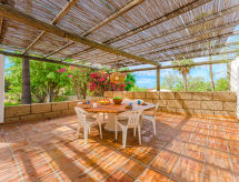 Luxe vrijstaande finca met privézwembad in het hart van Costa Adeje - thumbnail 4
