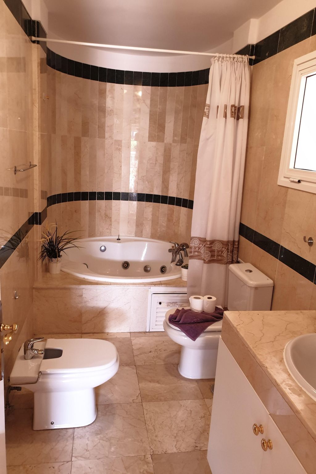 Mit beheiztem gemeinsamem Pool-Image-tags.info