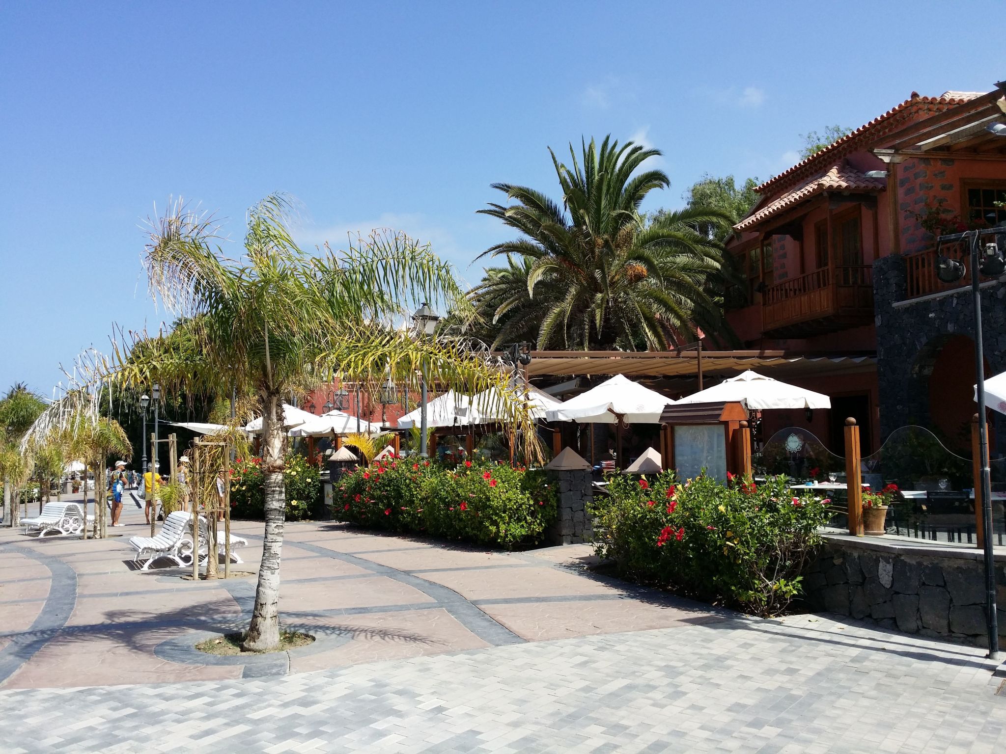 Mit beheiztem gemeinsamem Pool-Image-tags.info