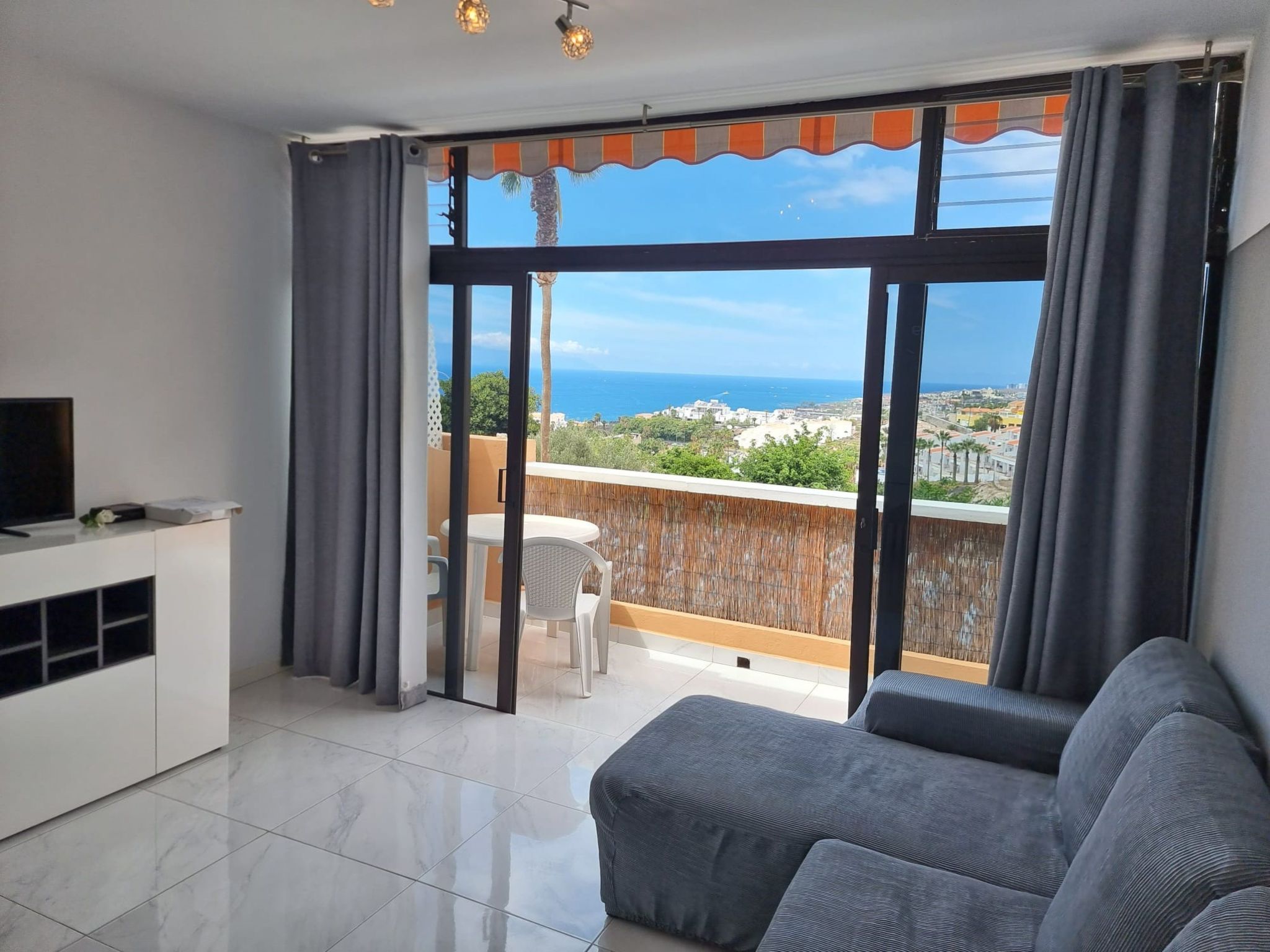 Apartment Ocean View-Binnen